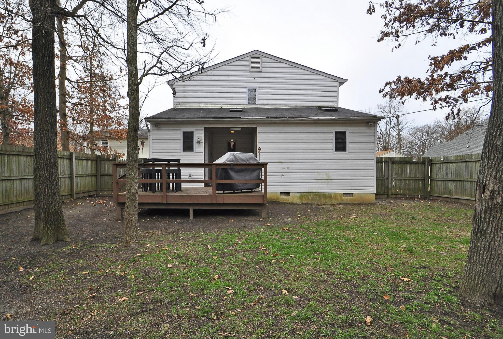 ROSELAND - Residential