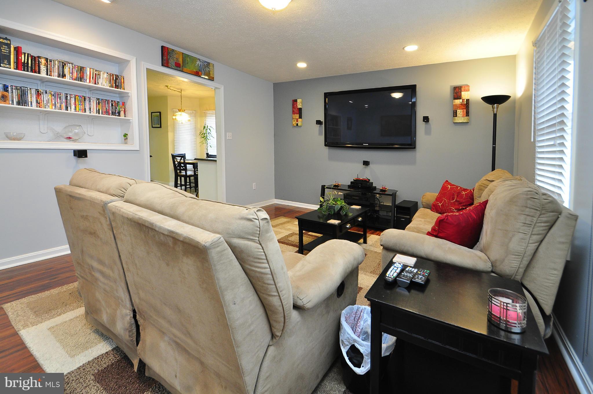 ROSELAND - Residential