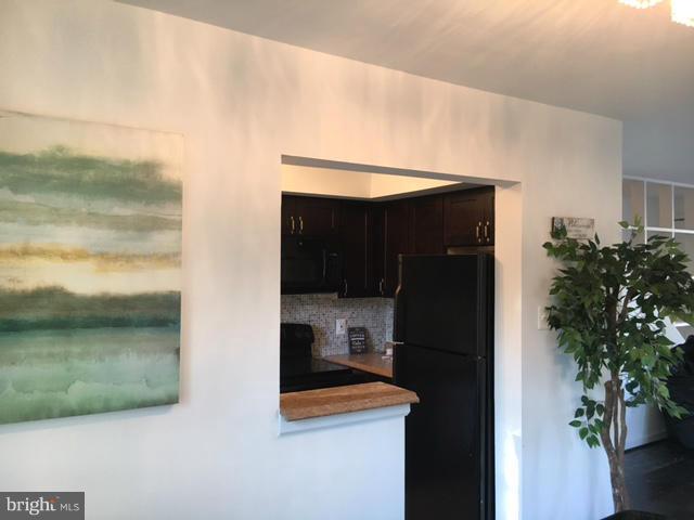 QUINCY MANOR - Residential