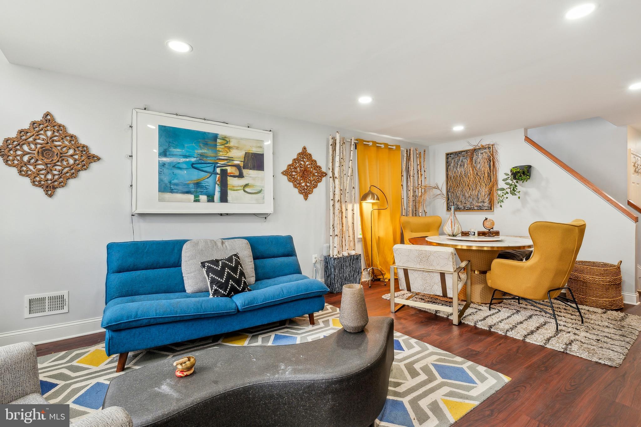 GREENMOUNT WEST - Residential