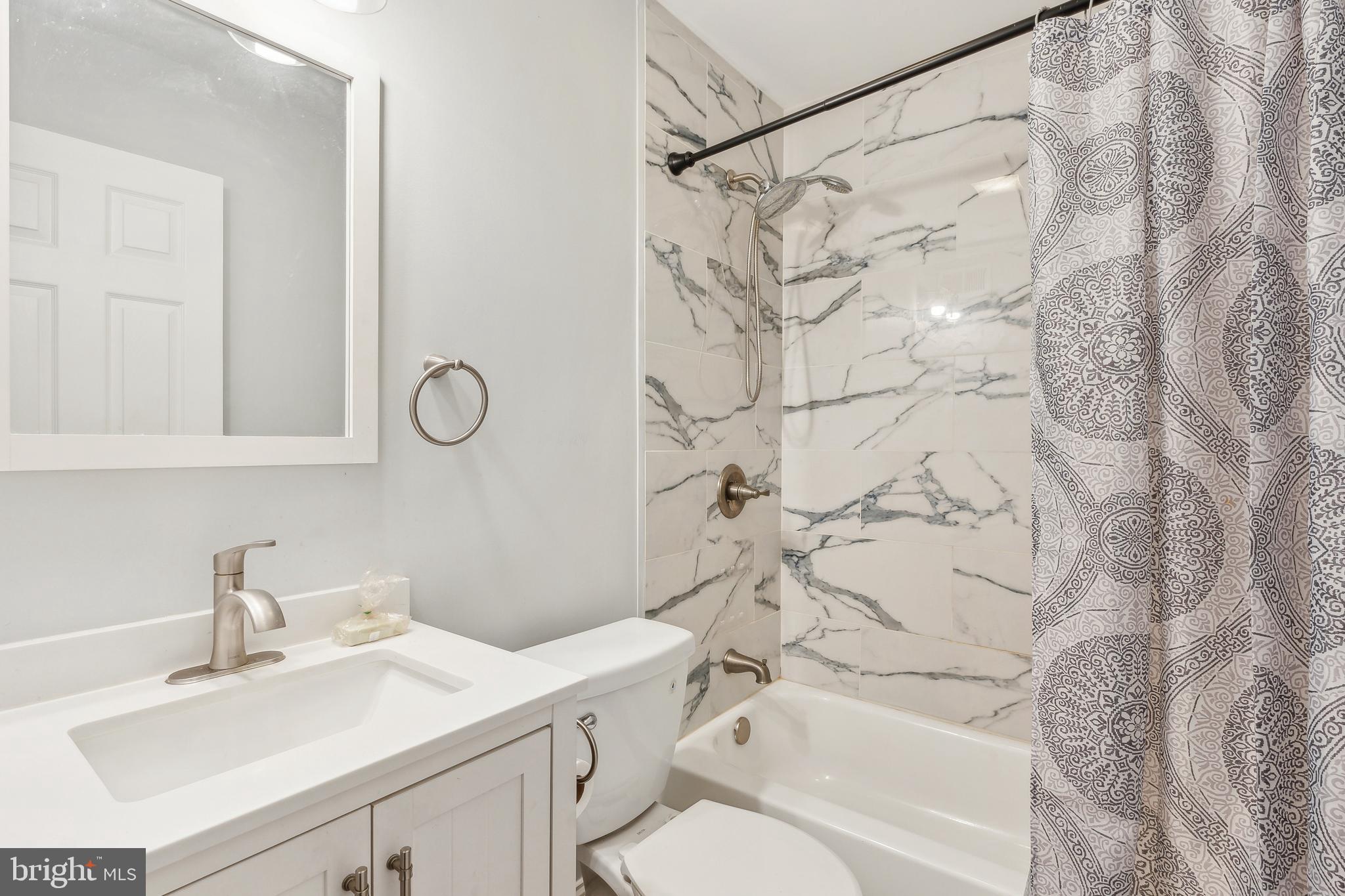 GREENMOUNT WEST - Residential