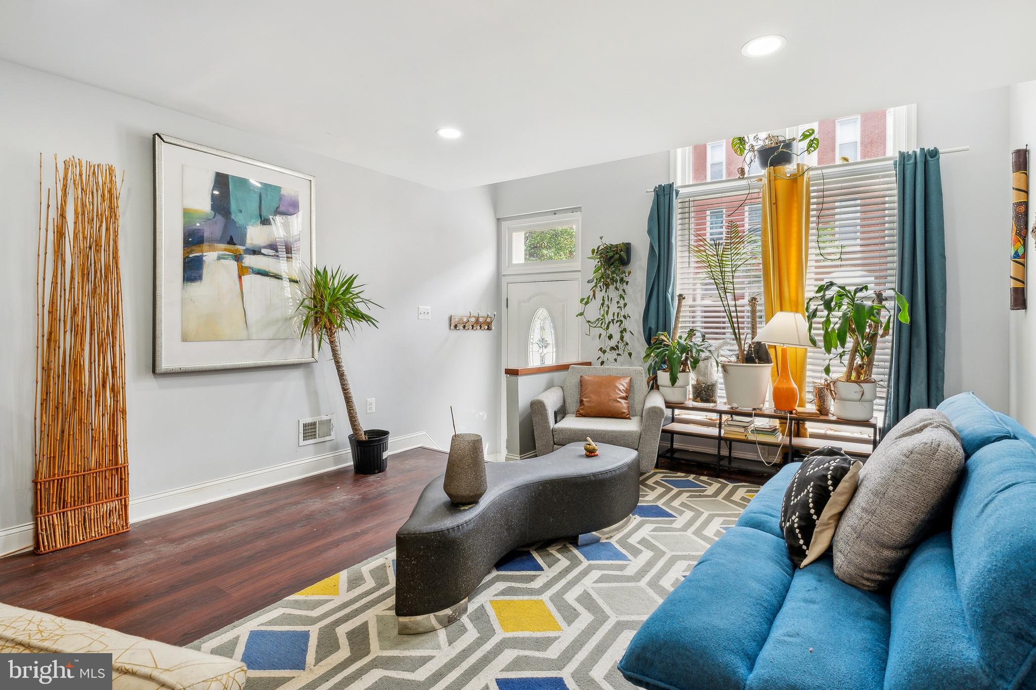 GREENMOUNT WEST - Residential