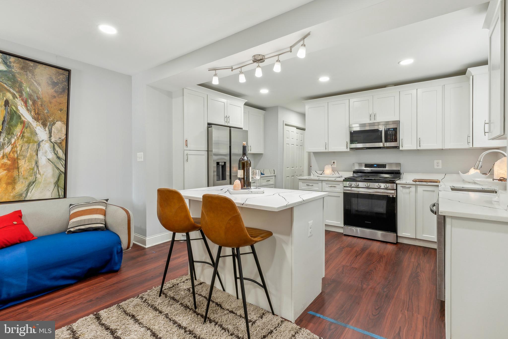 GREENMOUNT WEST - Residential