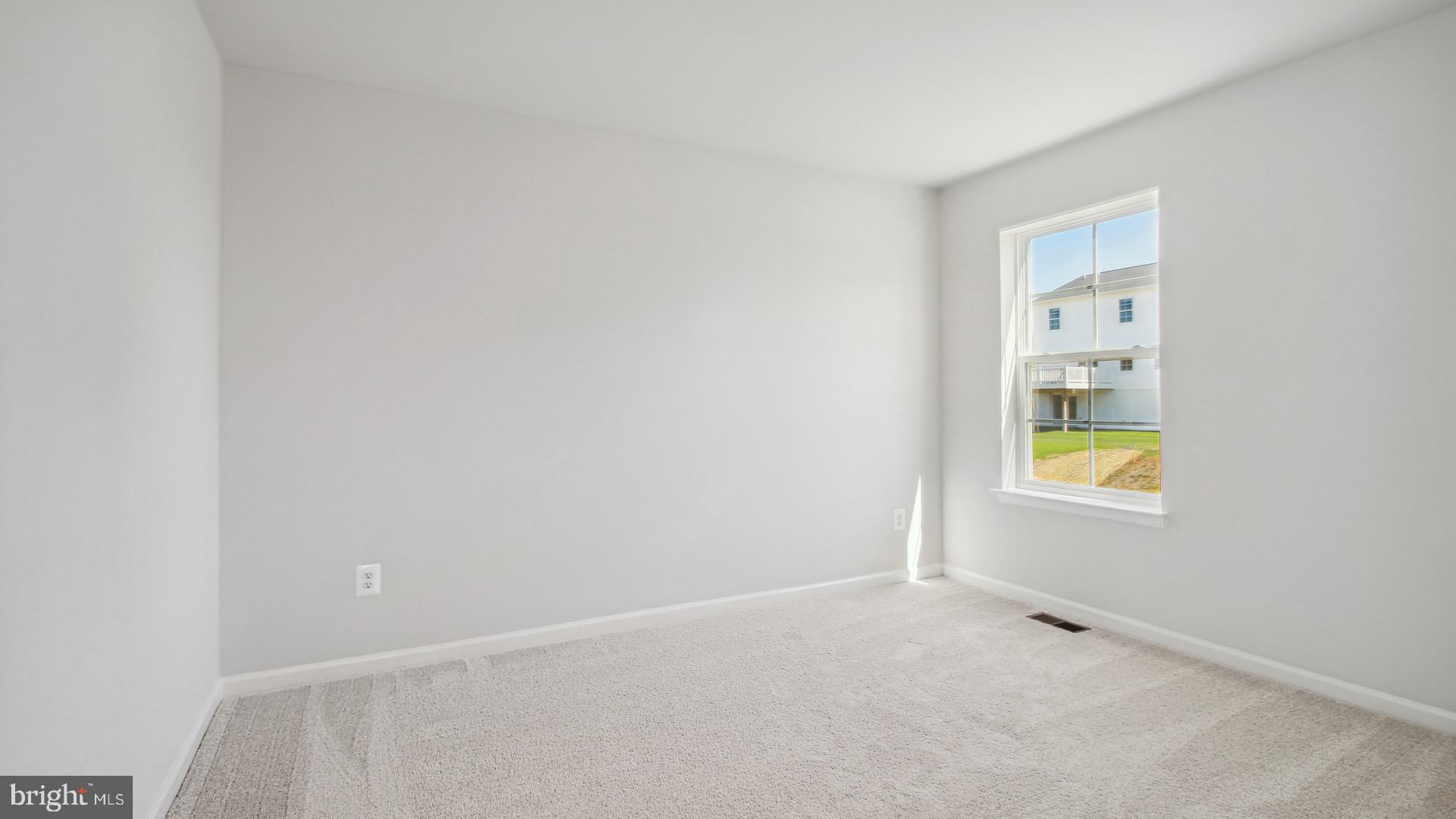 TBB EDINBURGH COURT CRAFTON II