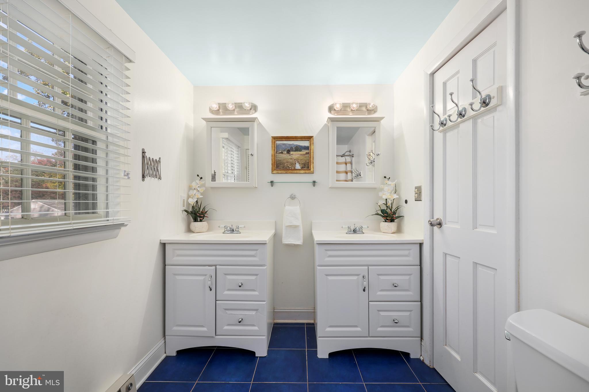 CITY PARK HOMES - Residential