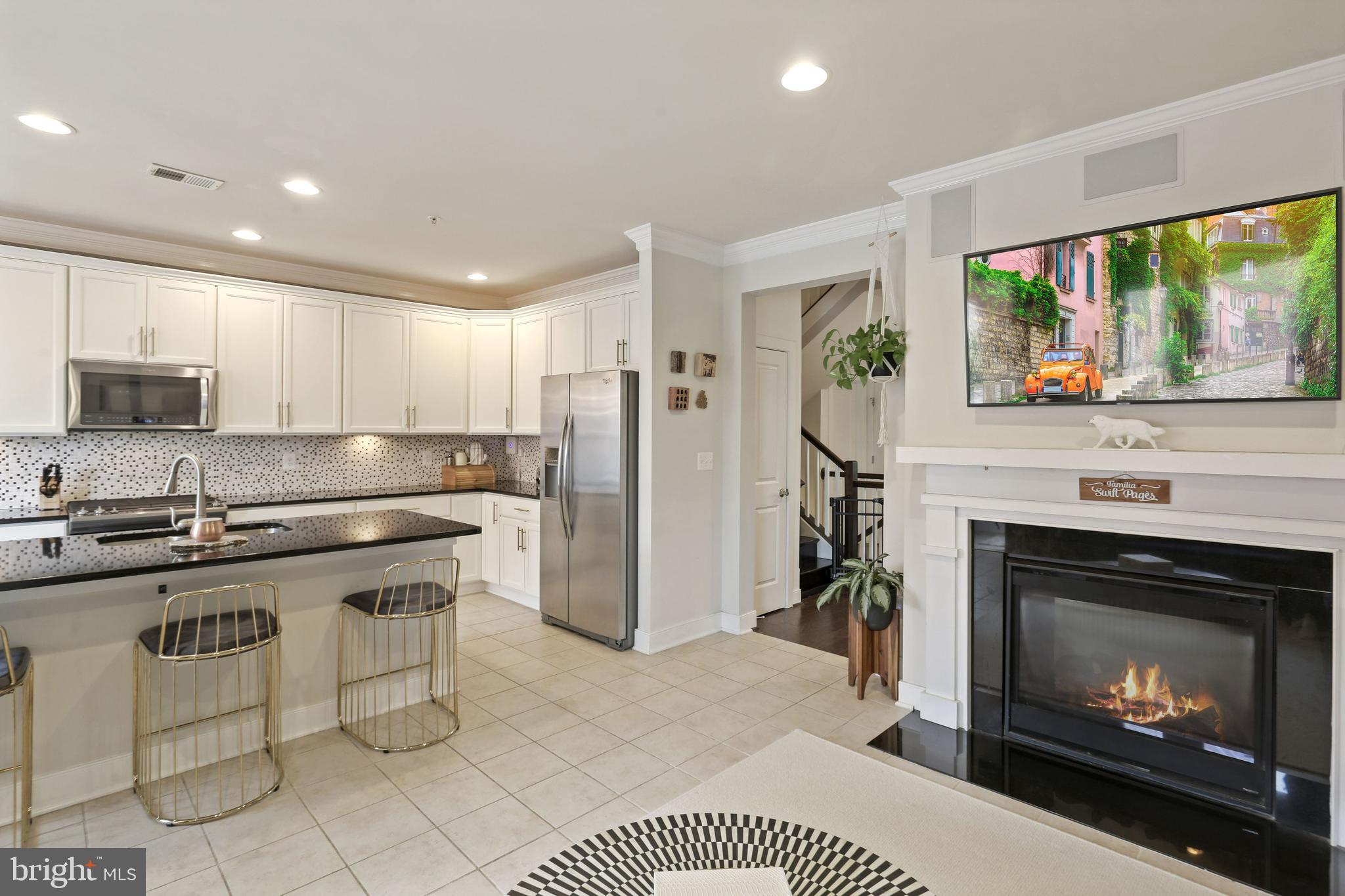 POTOMAC YARD - Residential Lease