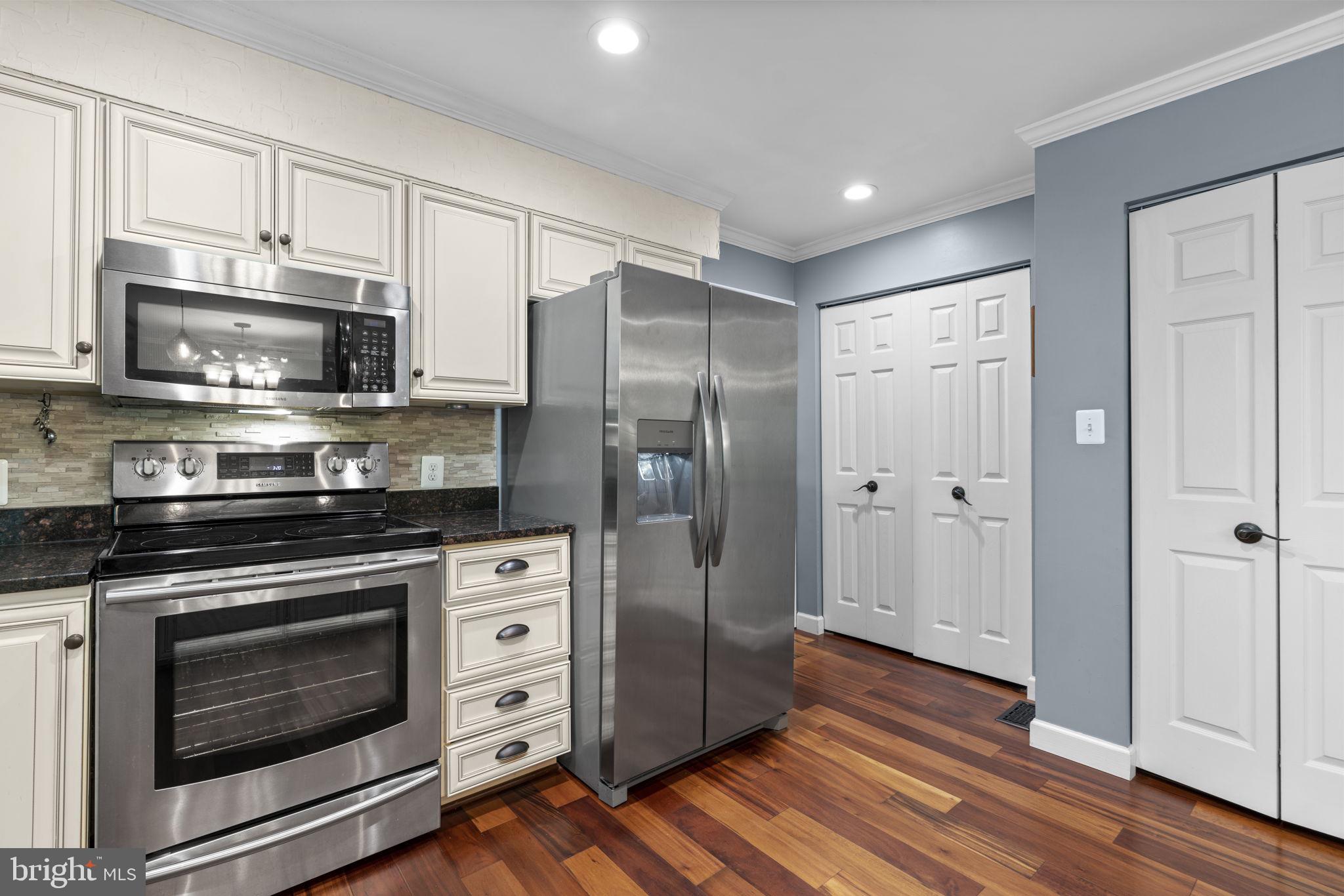 HIGHLAND - Residential