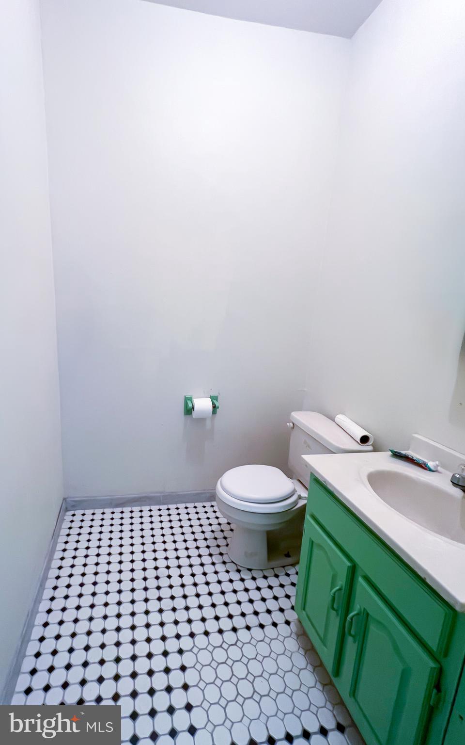 NORTH CENTRAL - Commercial Sale