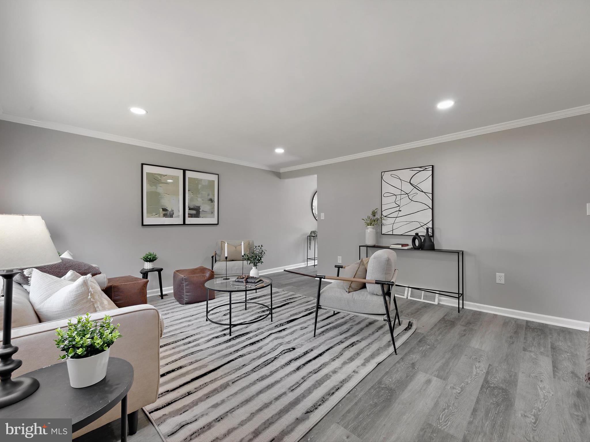 UPPER MAGOTHY BEACH - Residential