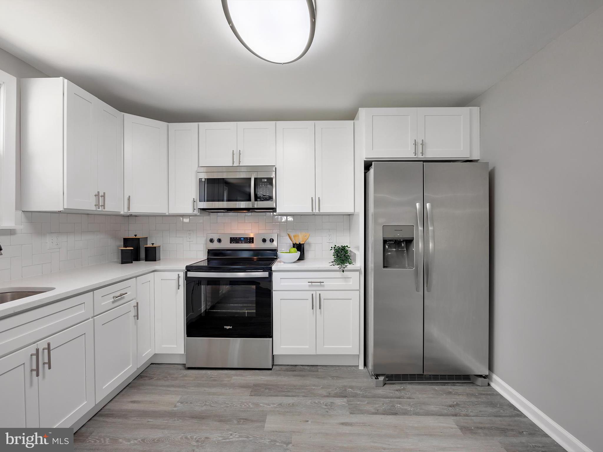 UPPER MAGOTHY BEACH - Residential