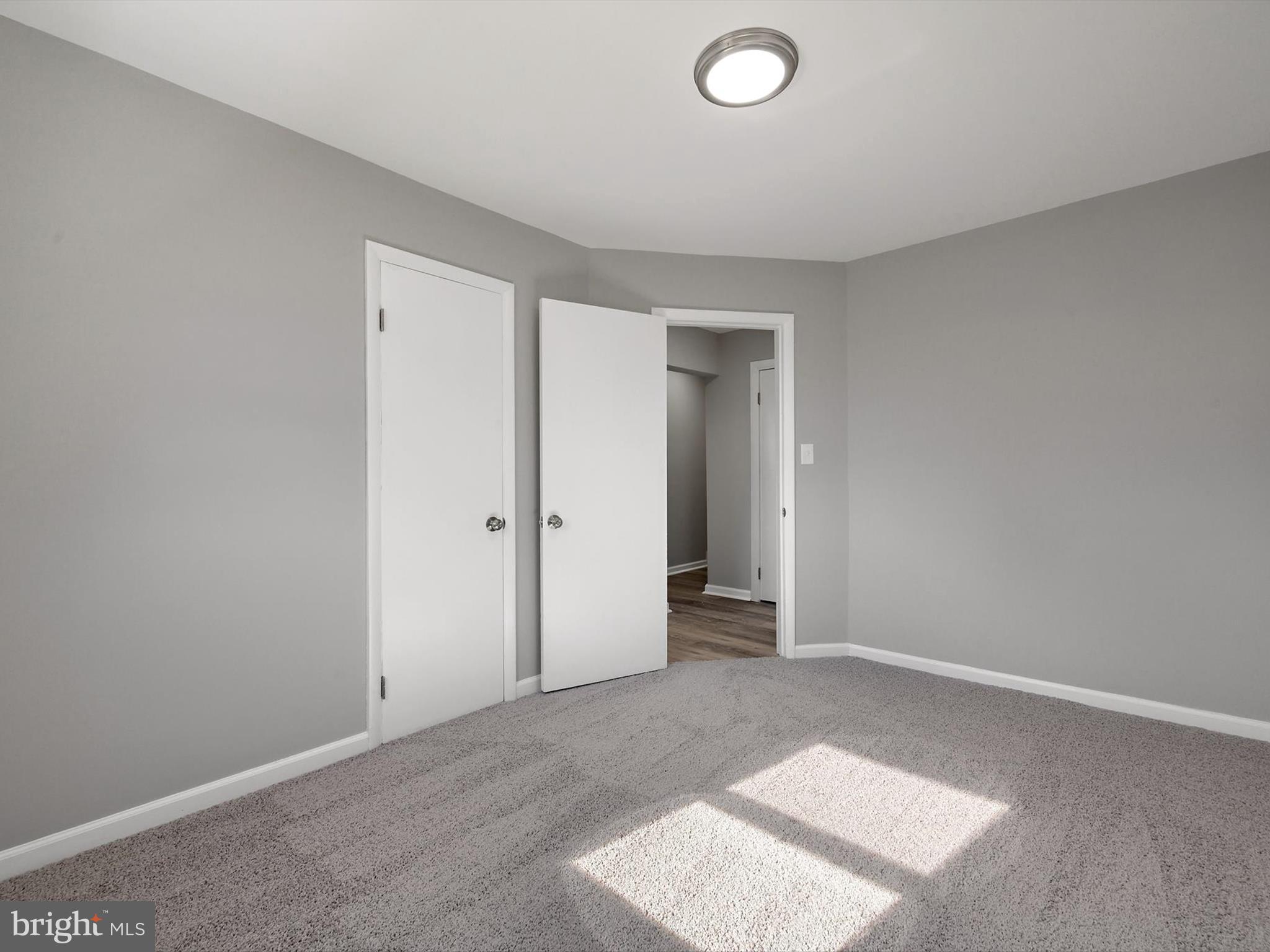 UPPER MAGOTHY BEACH - Residential