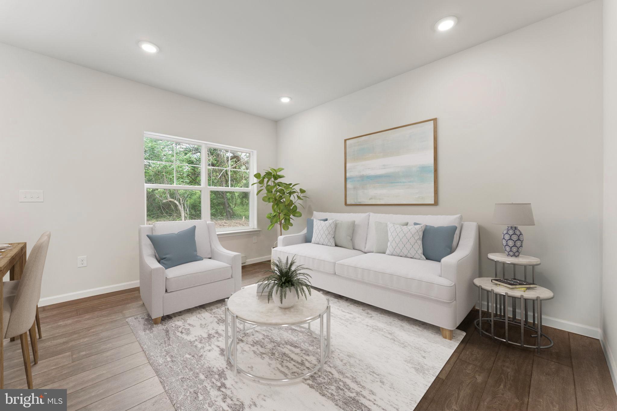 ISAAC COURT - Residential