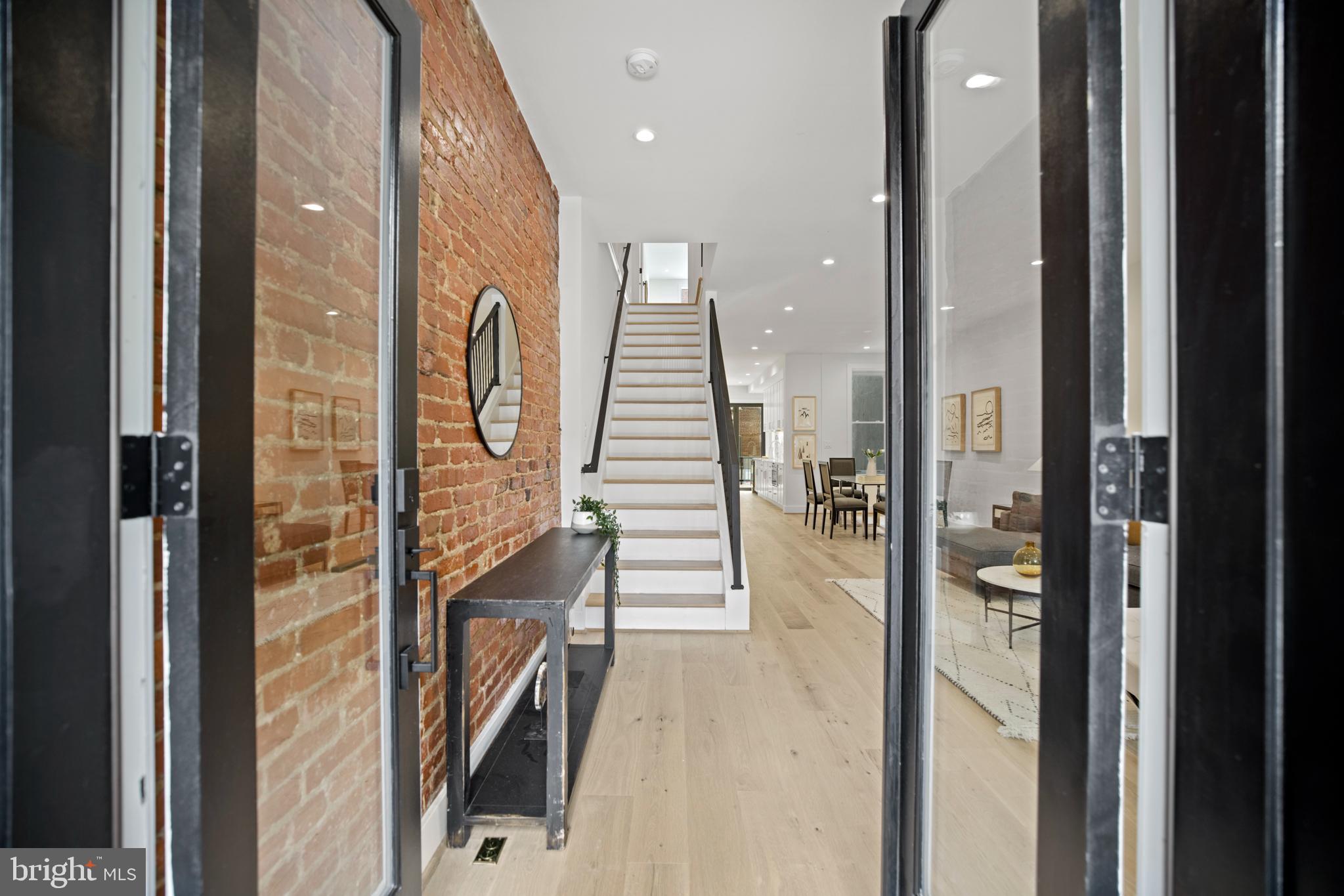 1834 SWANN STREET NW