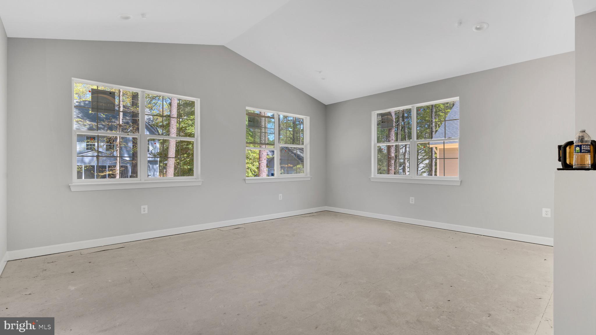 SWAN POINT - Residential