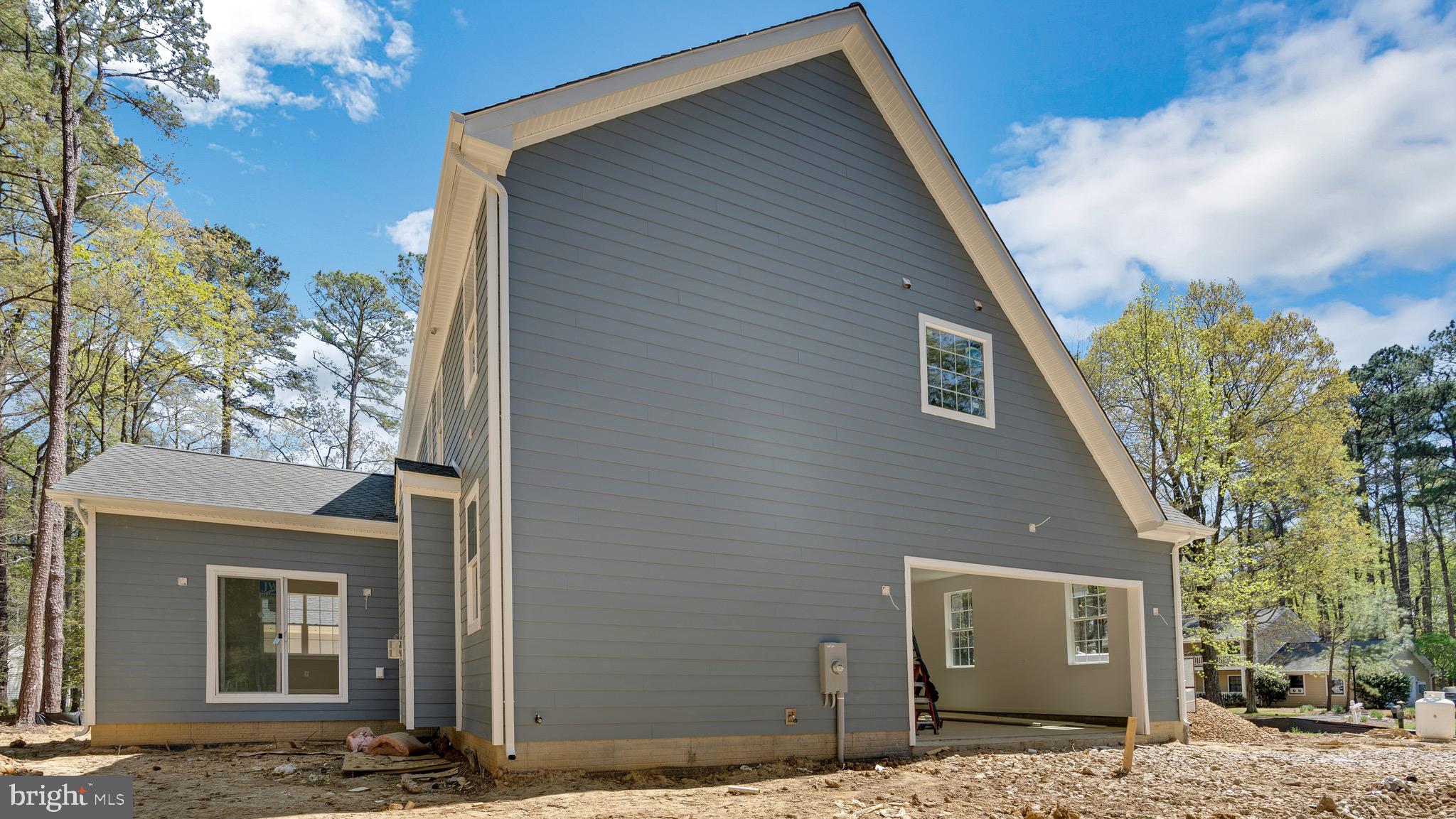 SWAN POINT - Residential