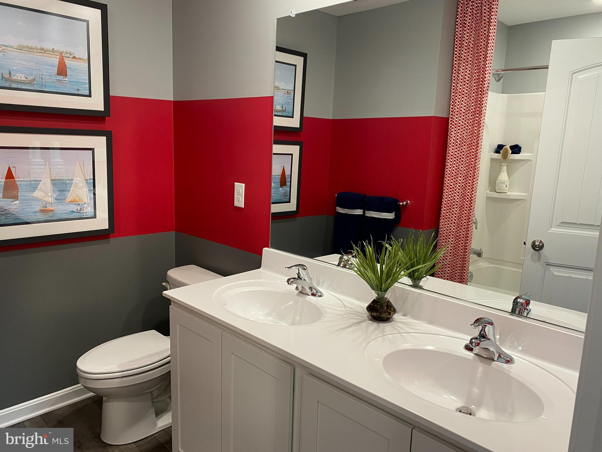 THE VILLAGE AT CHESTERTOWN - Residential