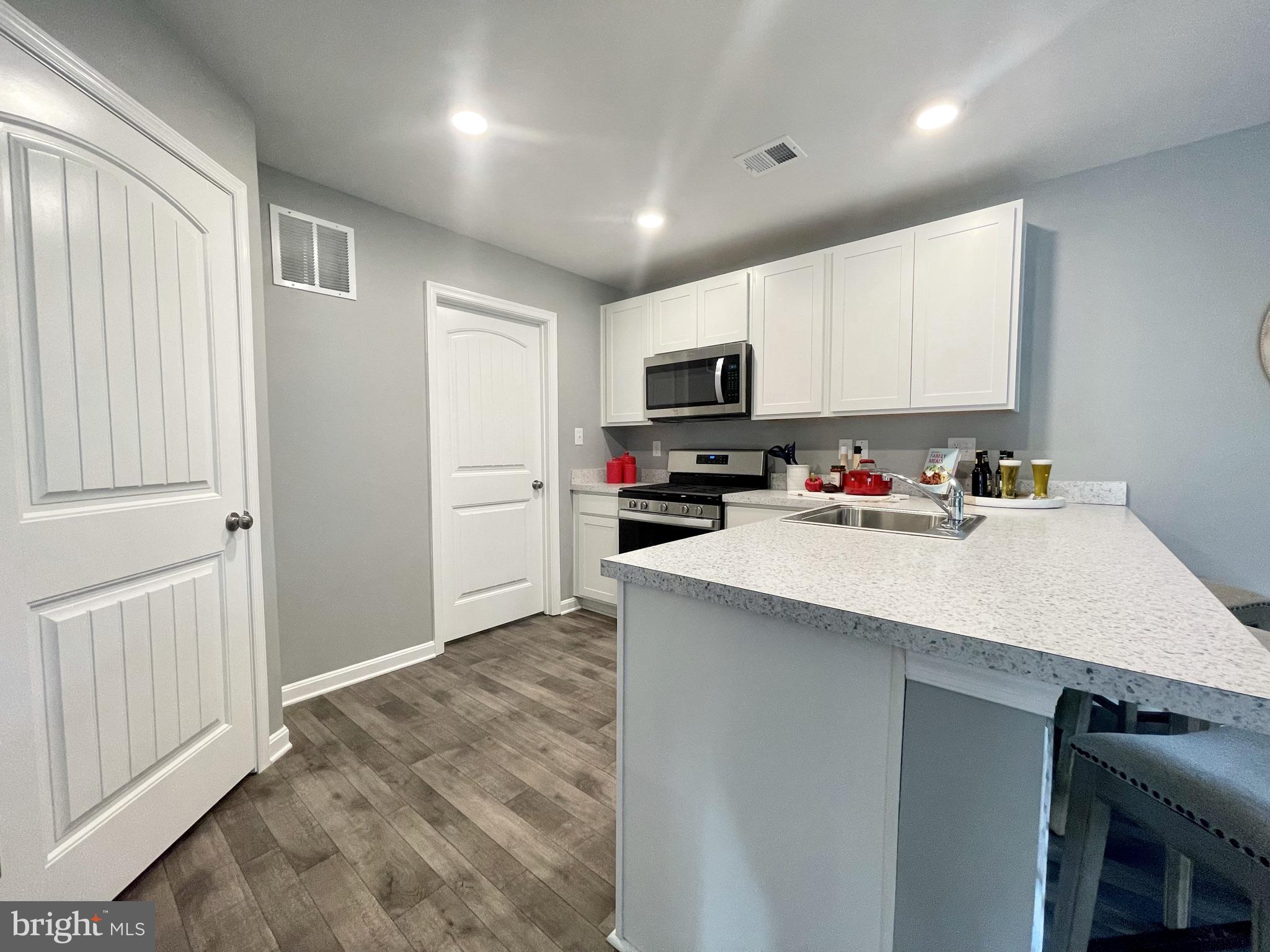 THE VILLAGE AT CHESTERTOWN - Residential