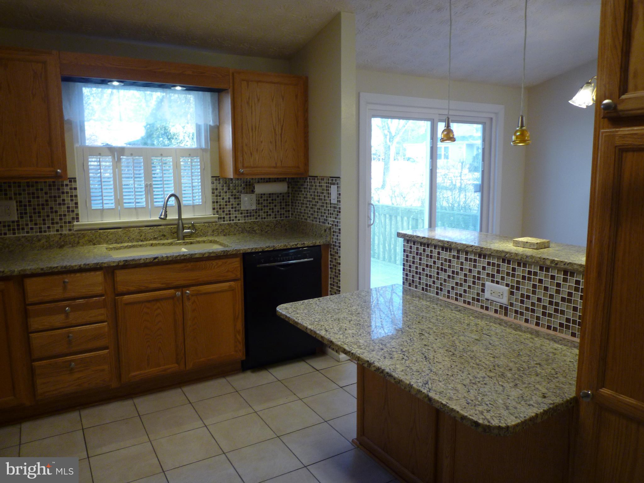 PERRY HALL - Residential