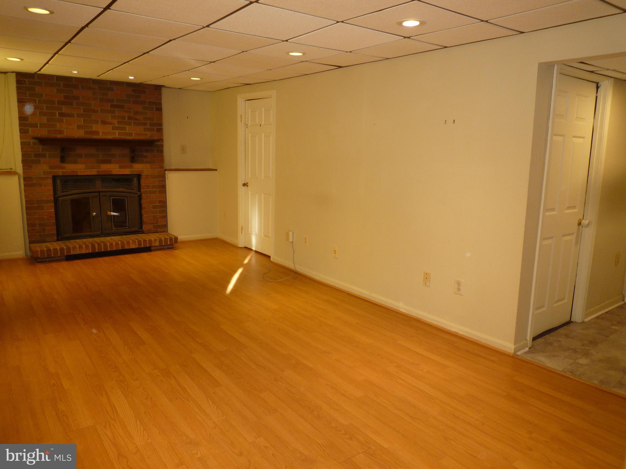 PERRY HALL - Residential