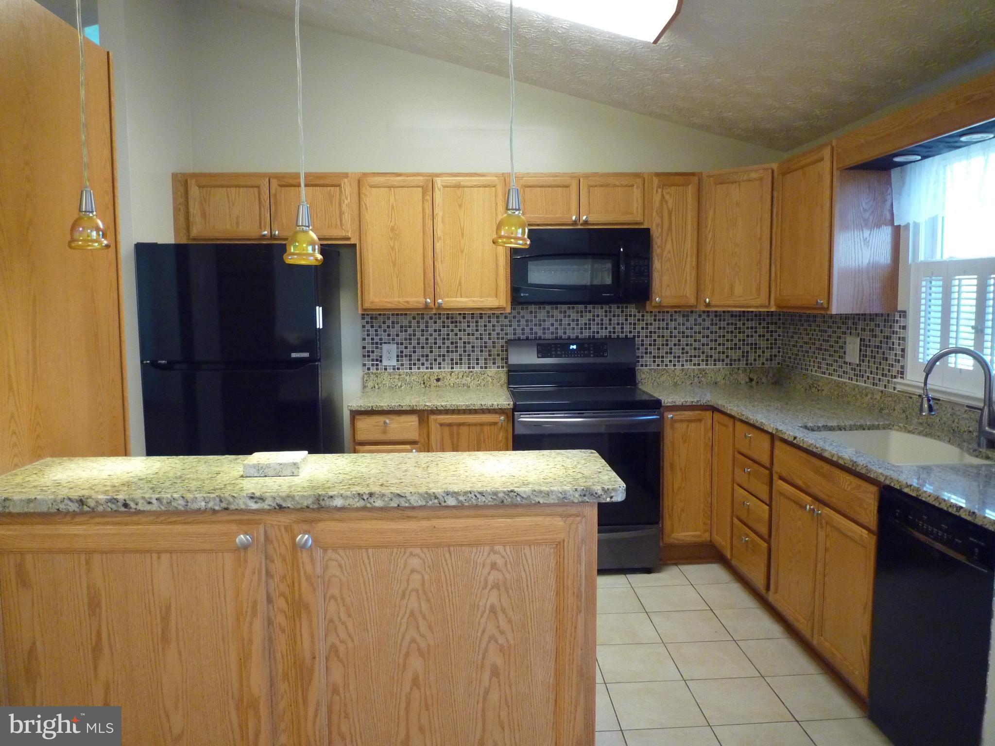 PERRY HALL - Residential