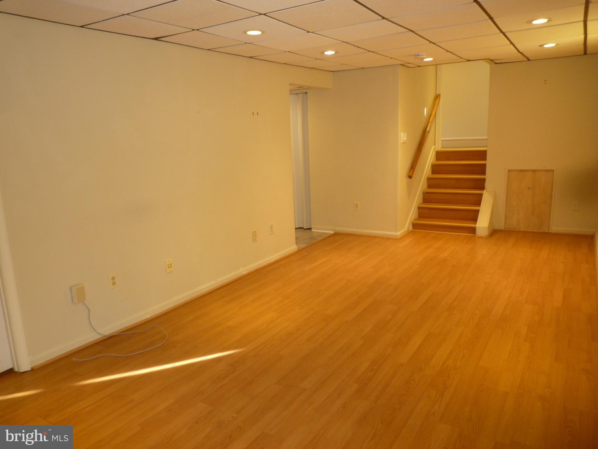 PERRY HALL - Residential