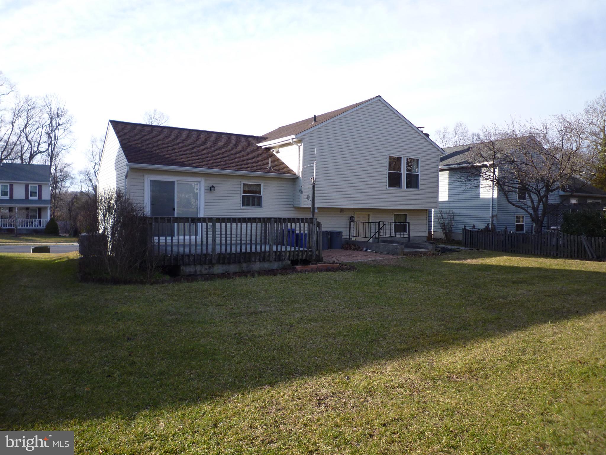 PERRY HALL - Residential