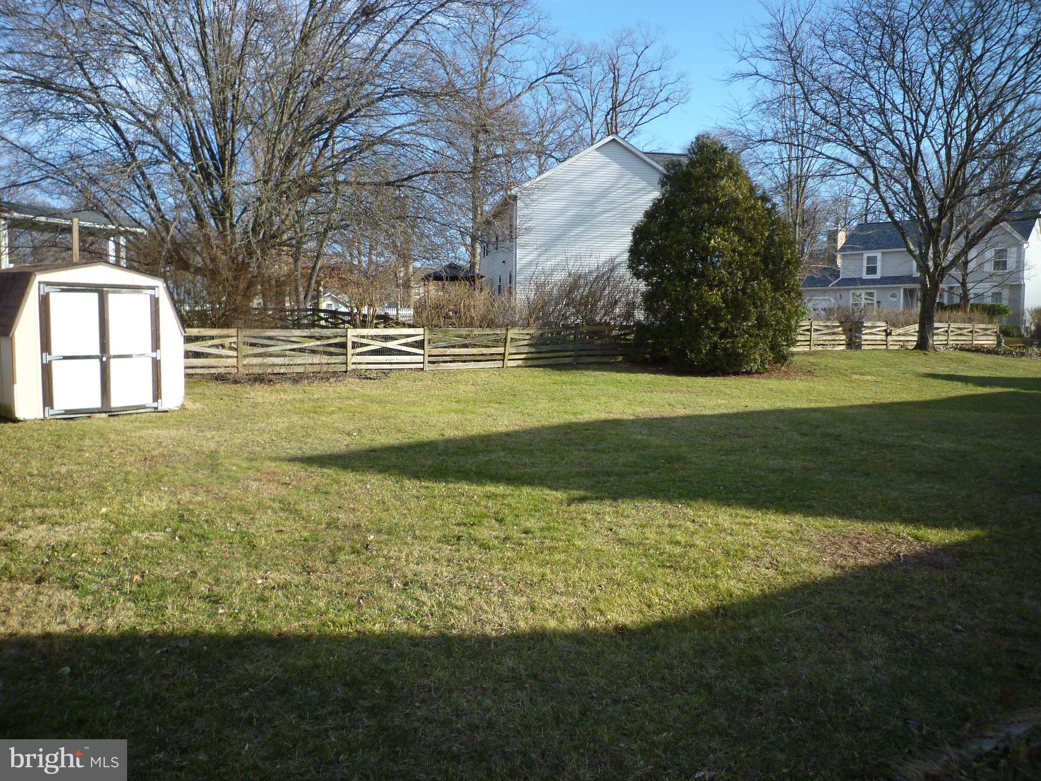 PERRY HALL - Residential