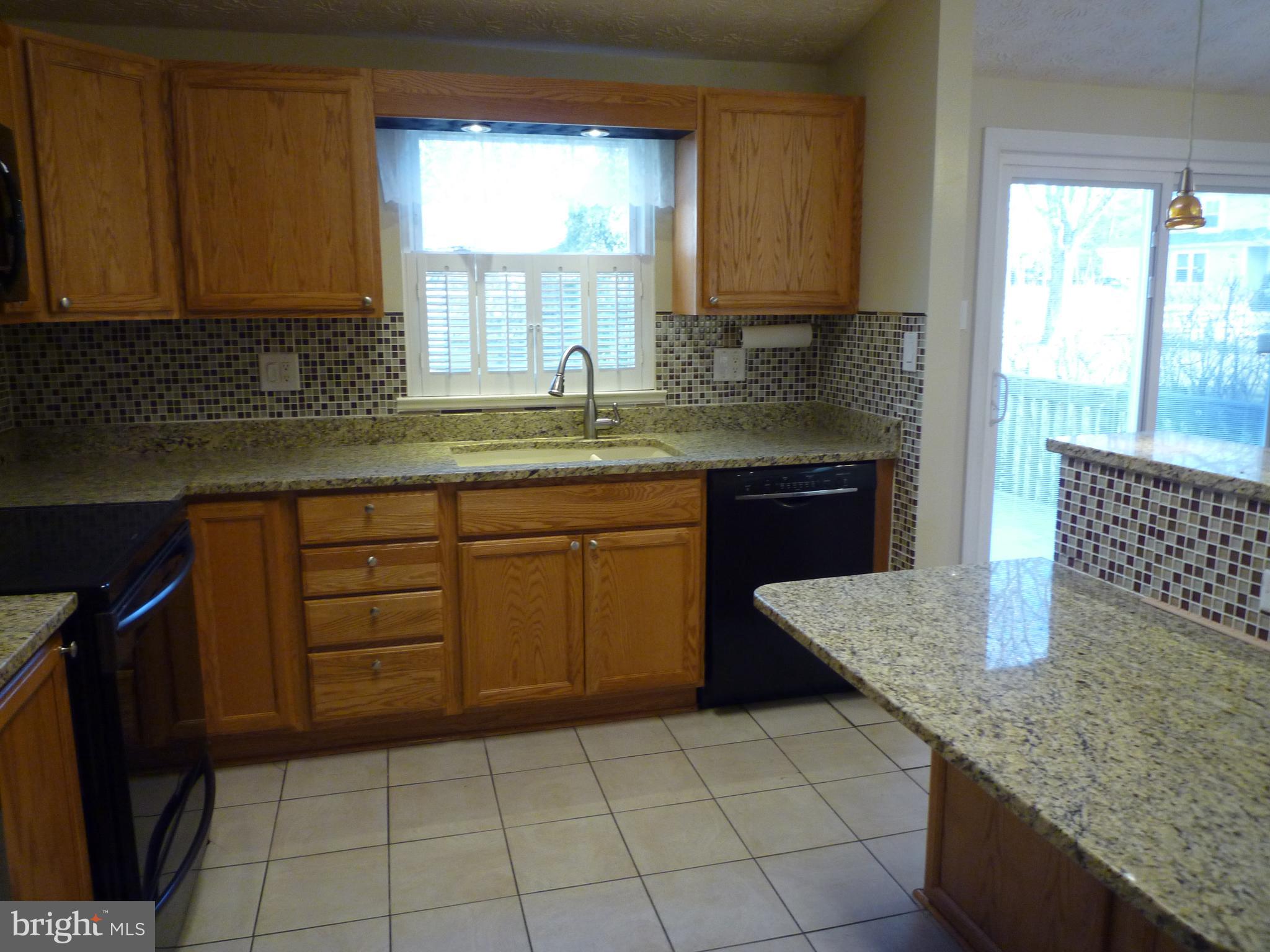 PERRY HALL - Residential