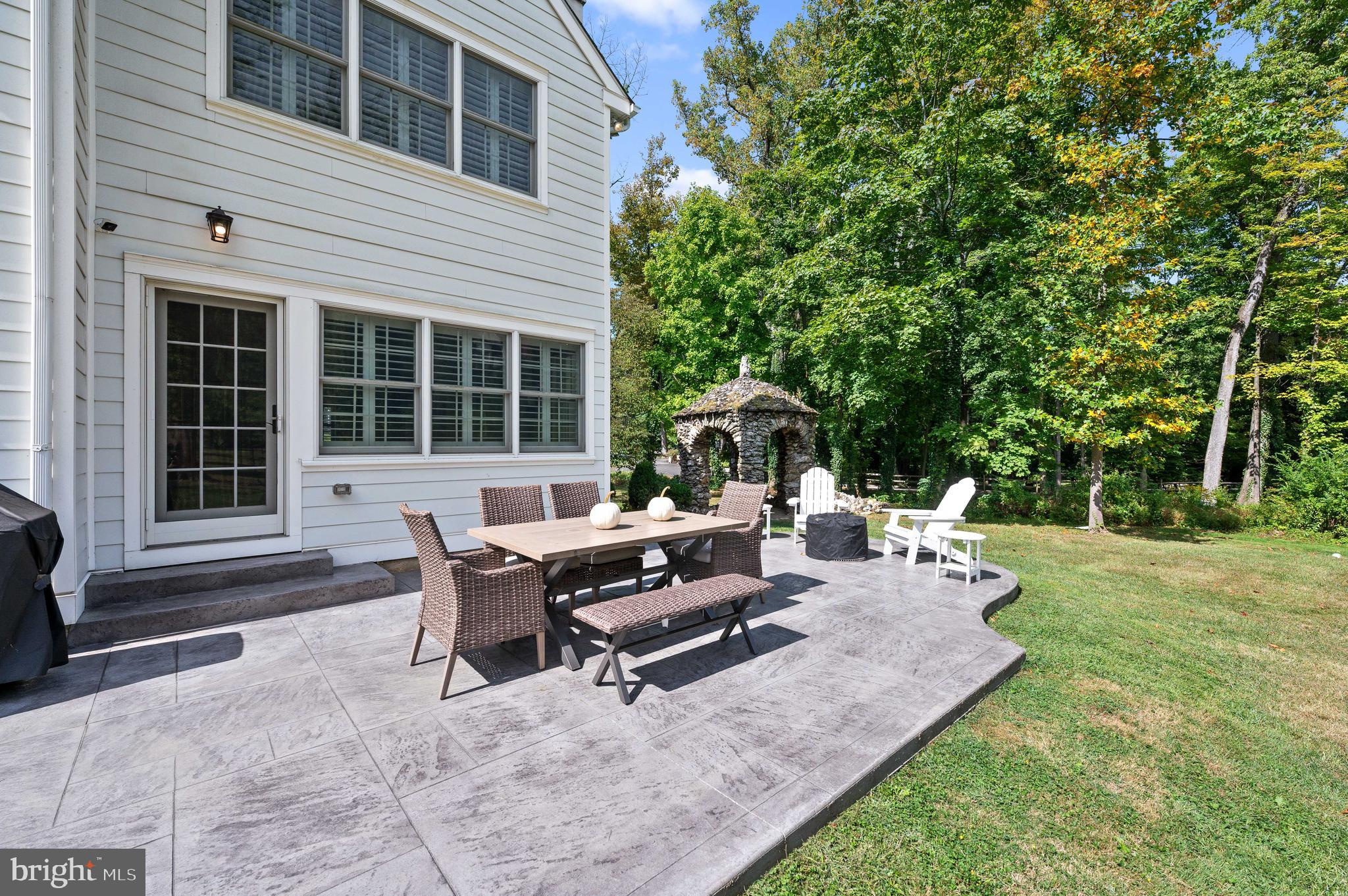 NORTH WAYNE - Residential