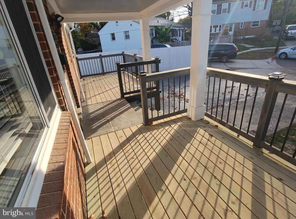 WHEATON WOODS - Residential