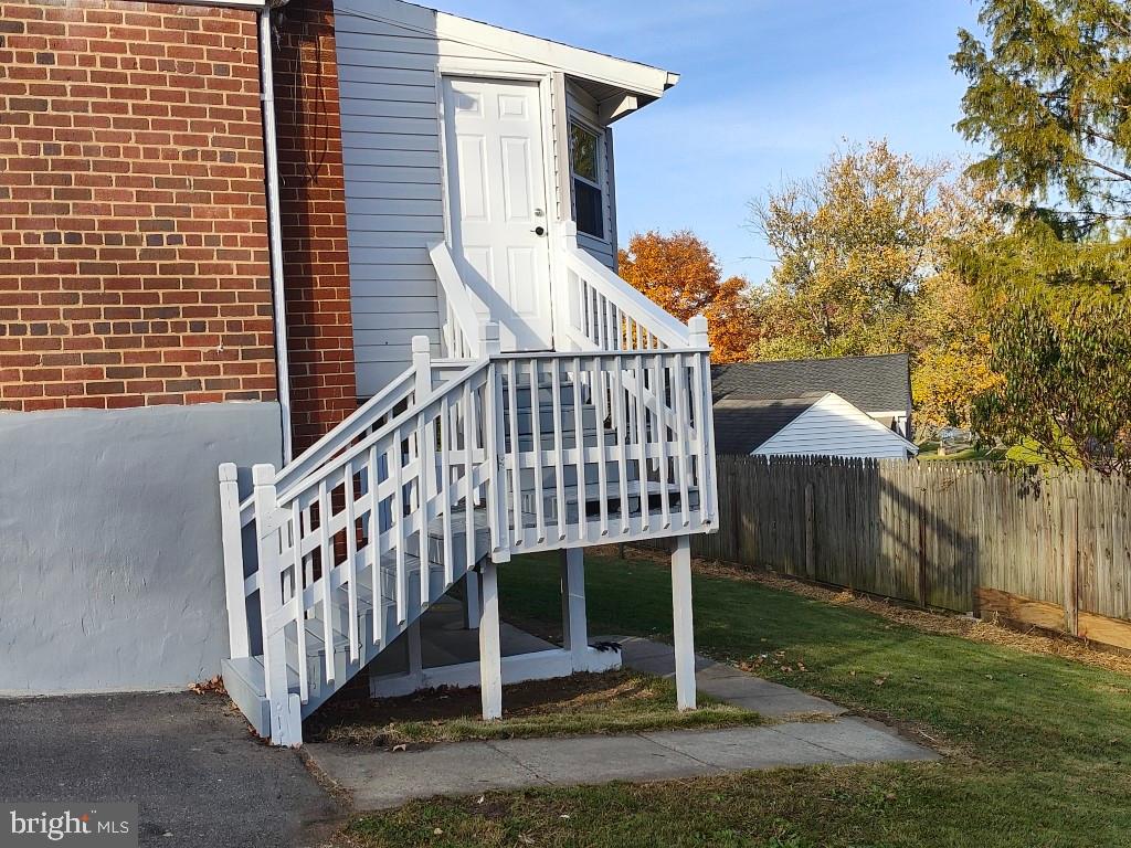 WHEATON WOODS - Residential