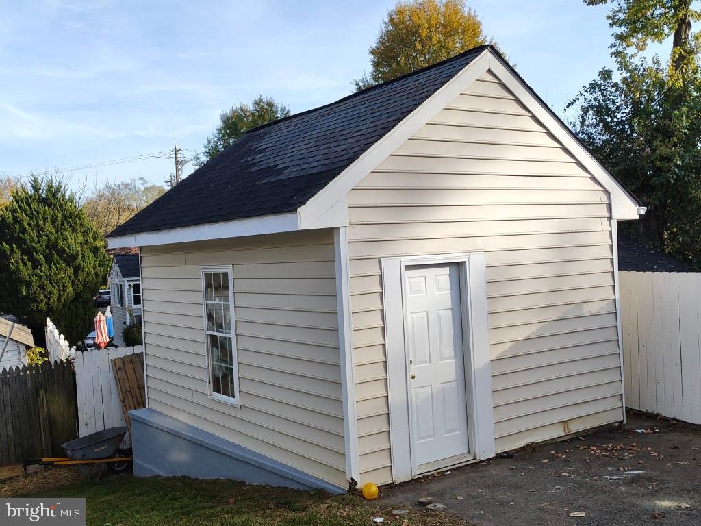 WHEATON WOODS - Residential