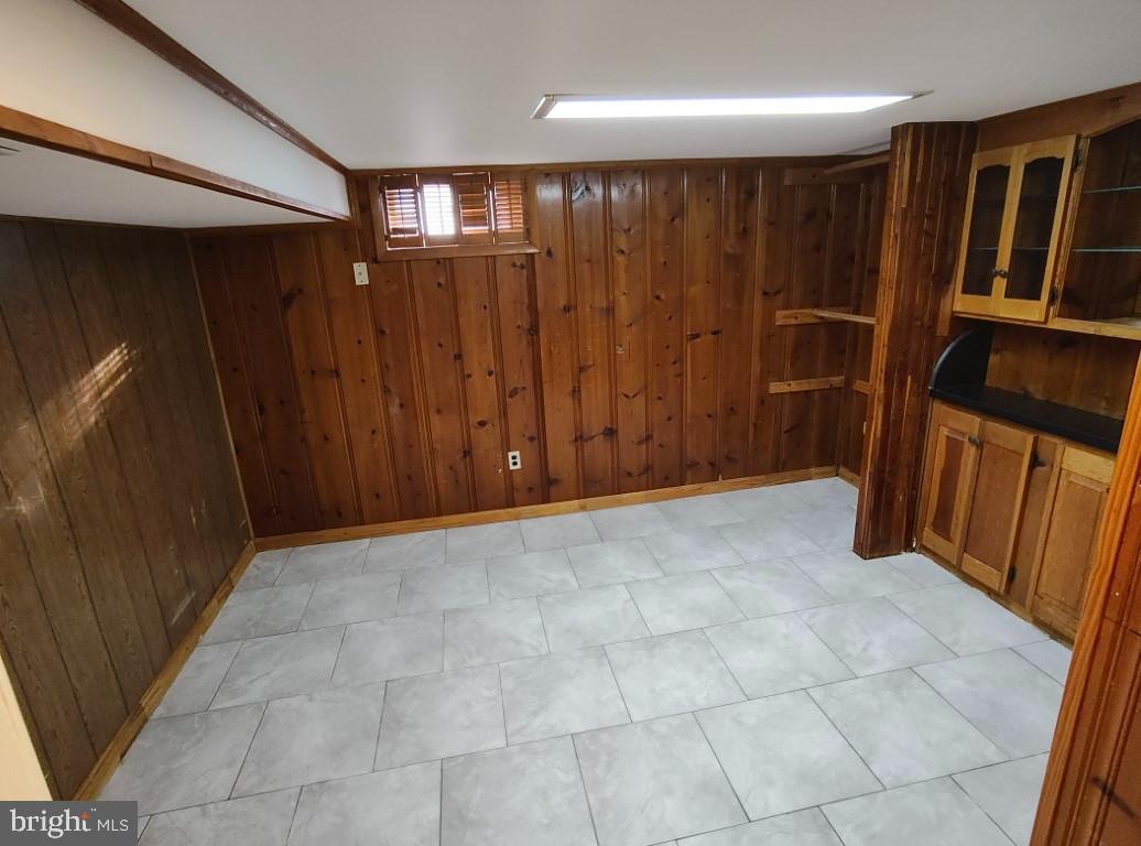 WHEATON WOODS - Residential