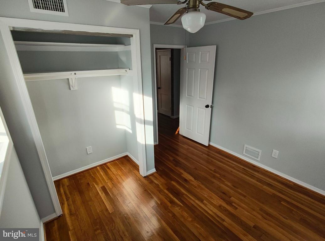 WHEATON WOODS - Residential