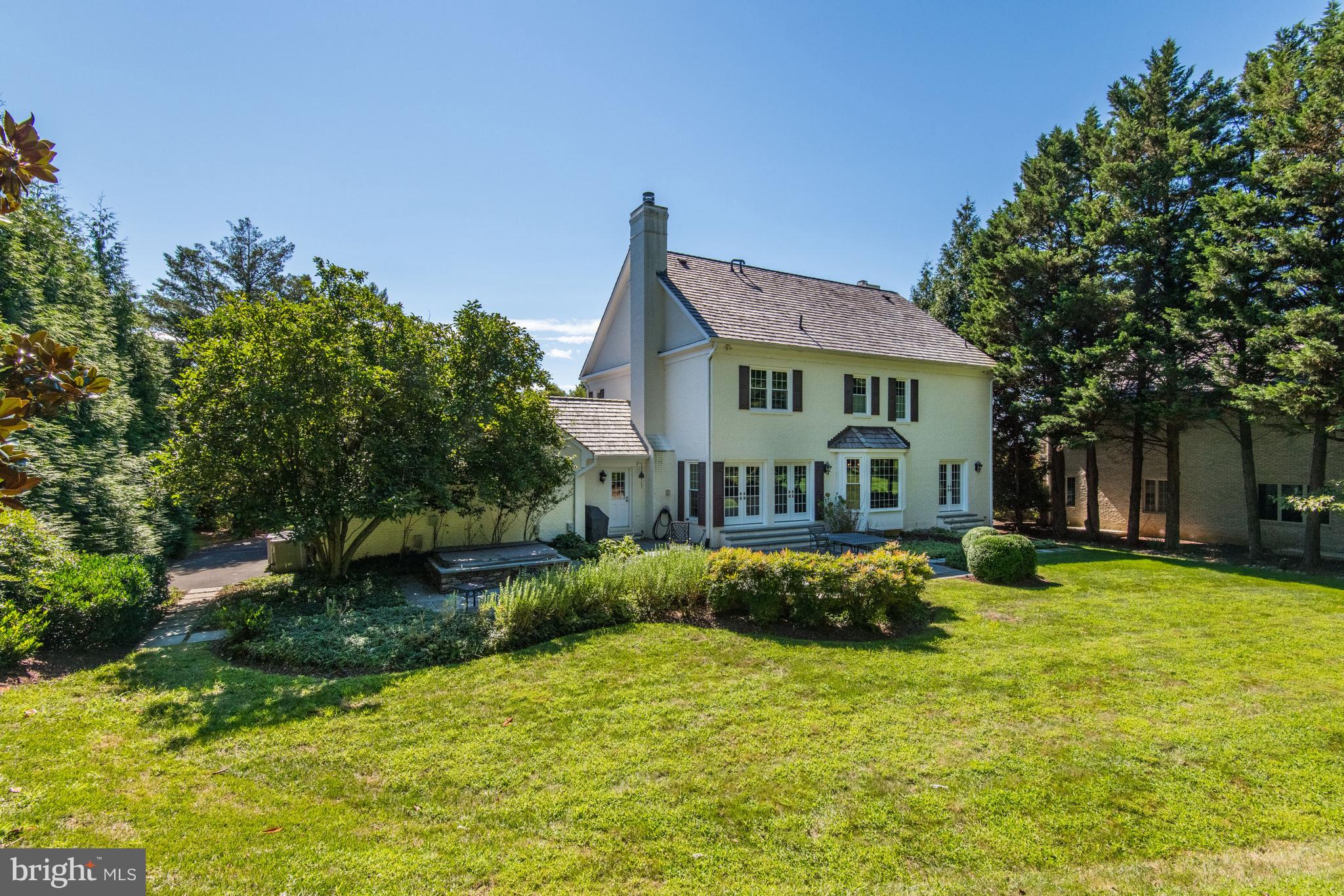 AVENEL - Residential