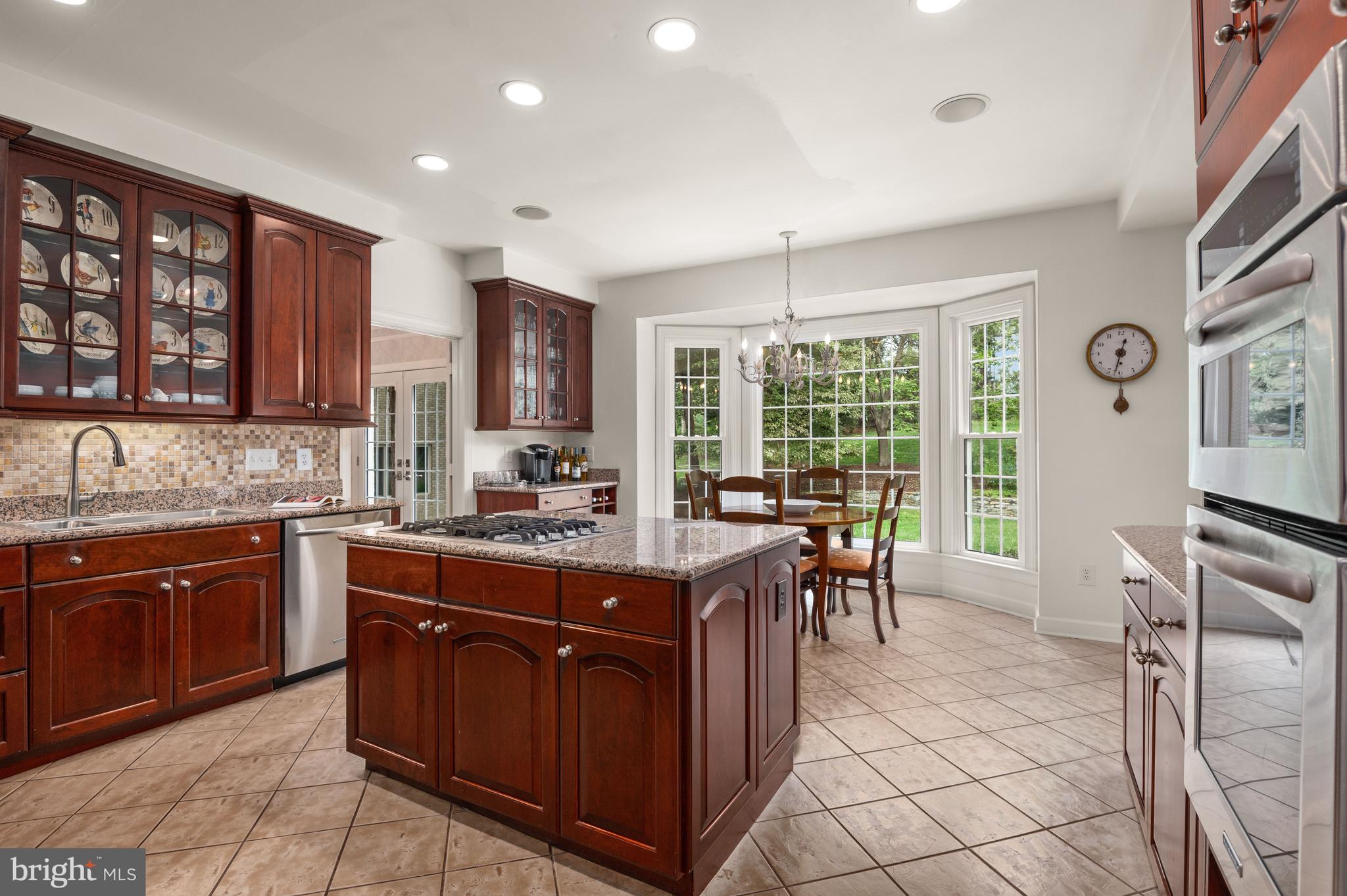 AVENEL - Residential