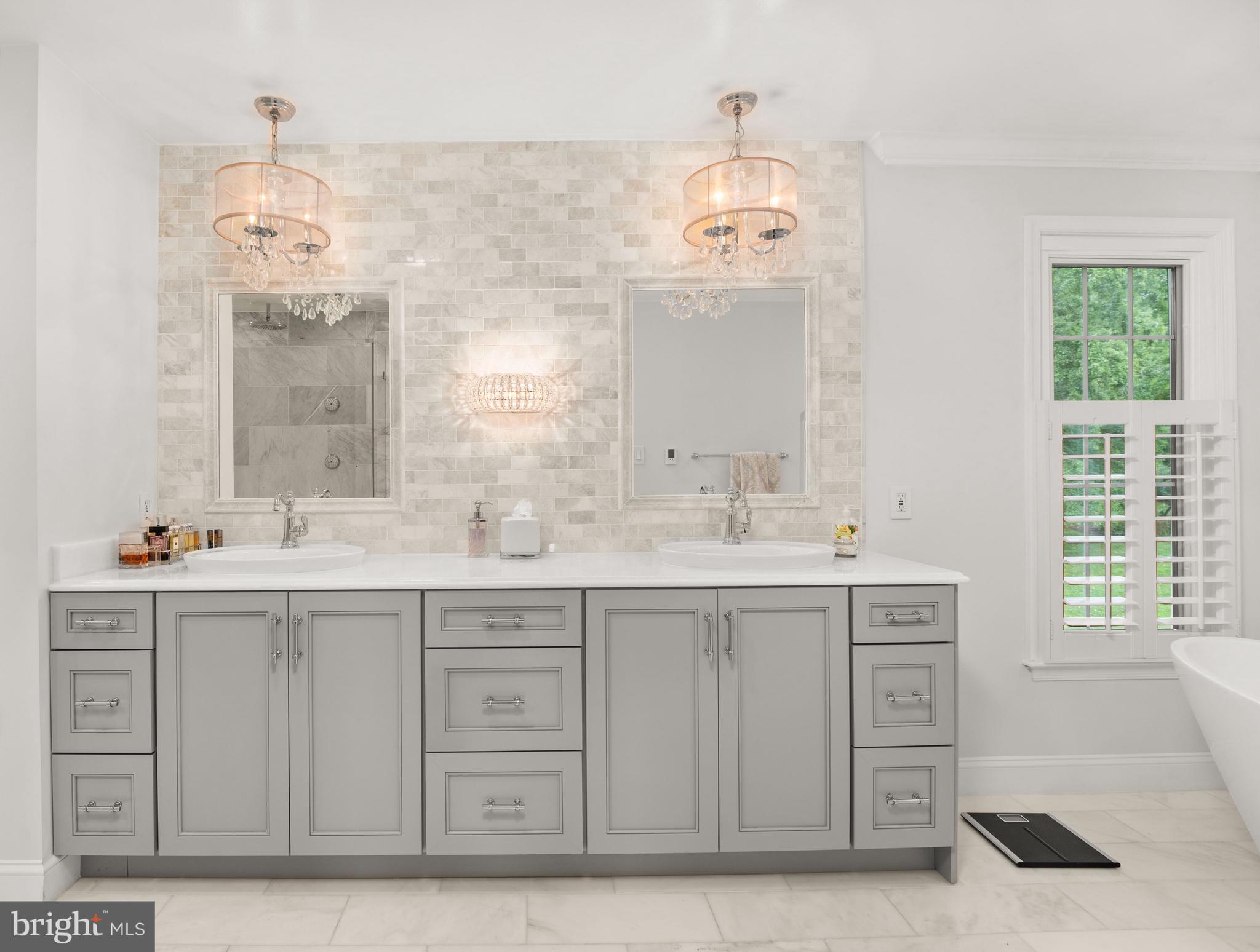 AVENEL - Residential