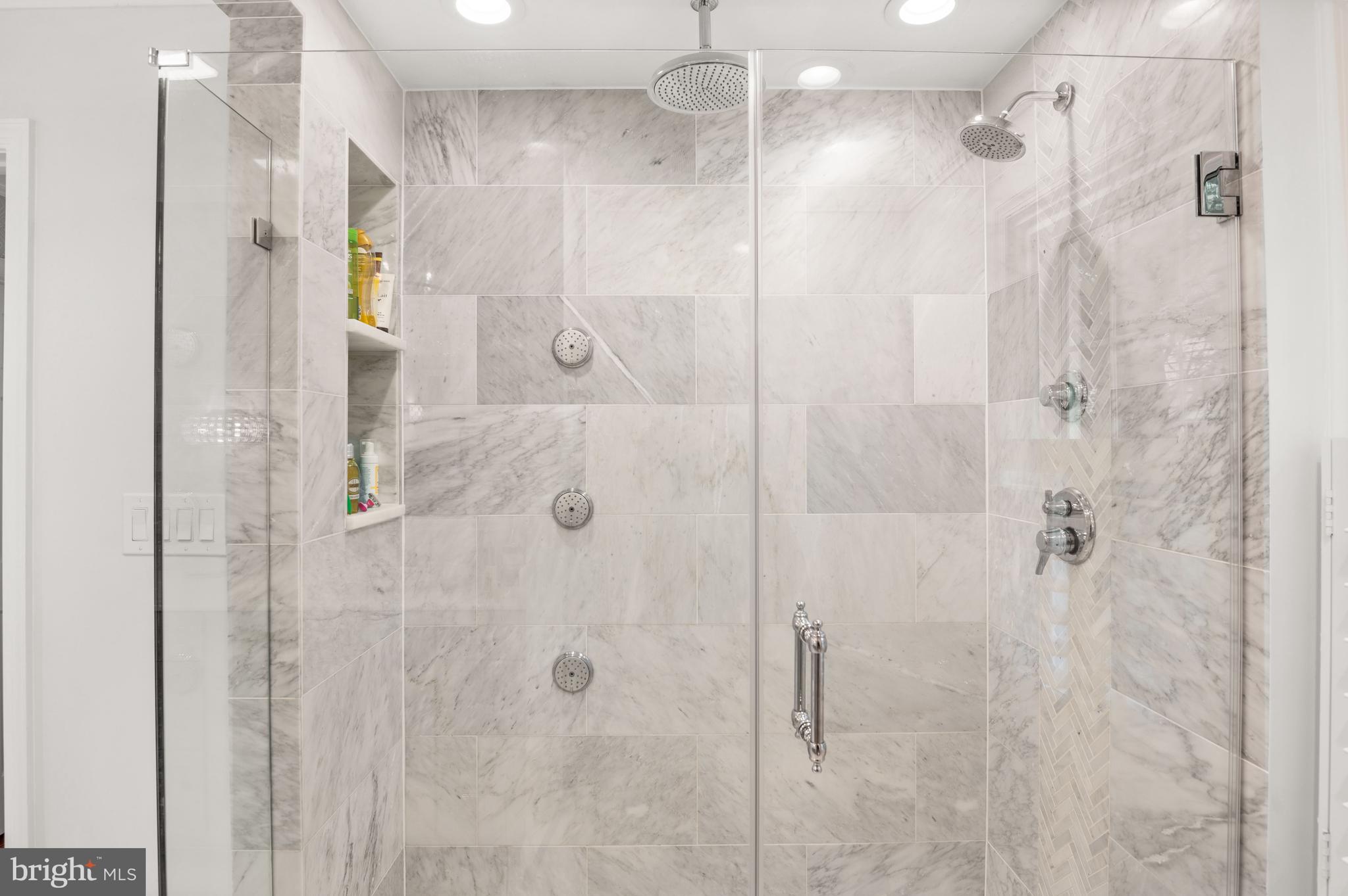 AVENEL - Residential