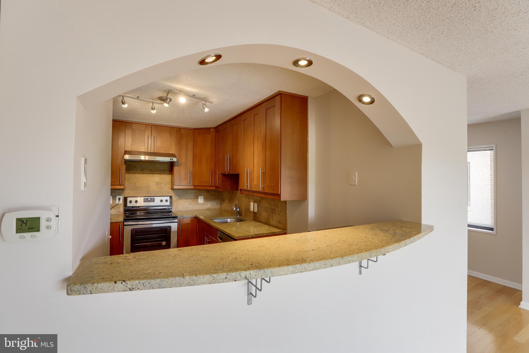 HALLMARK - Residential Lease