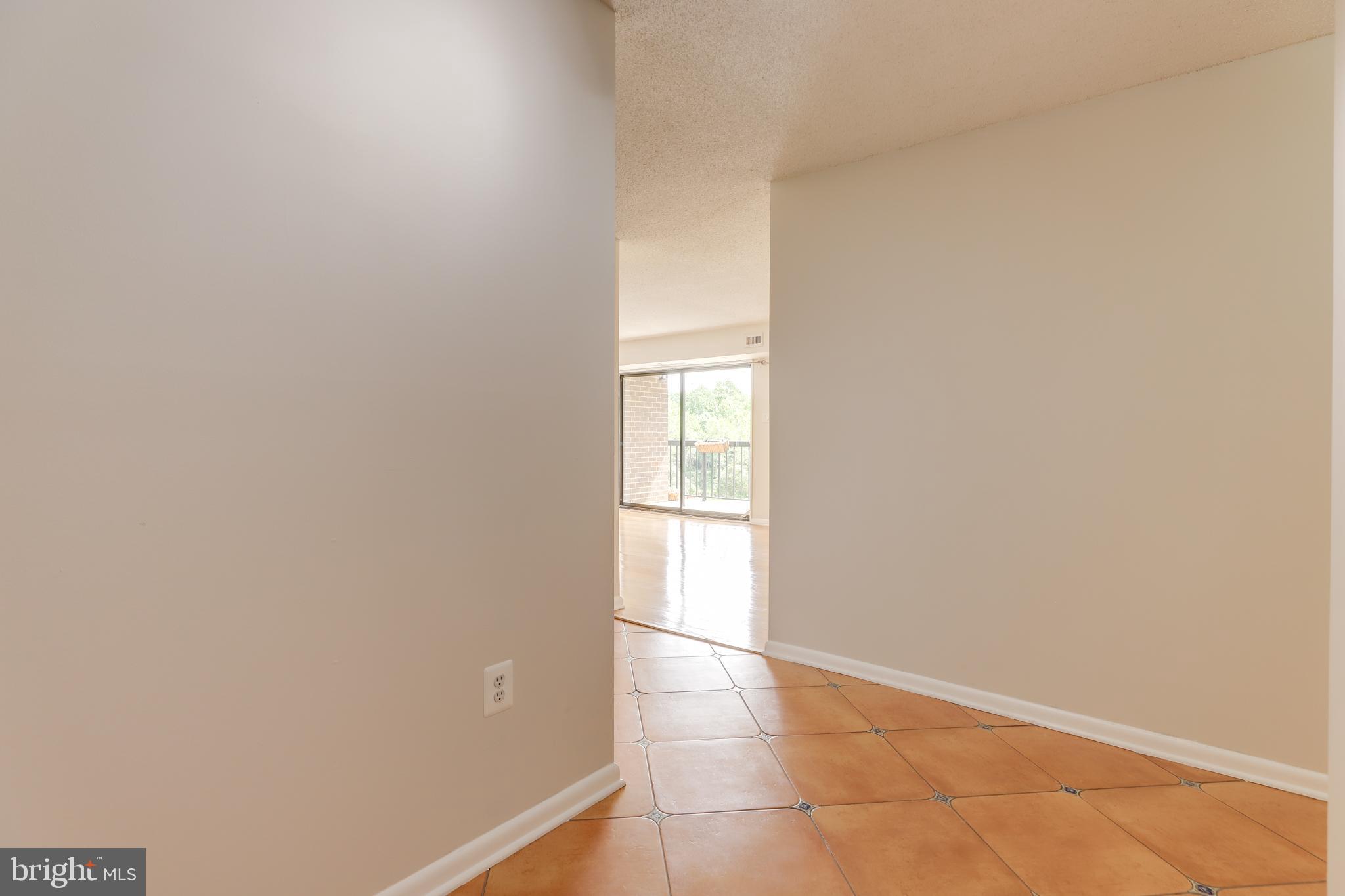 HALLMARK - Residential Lease