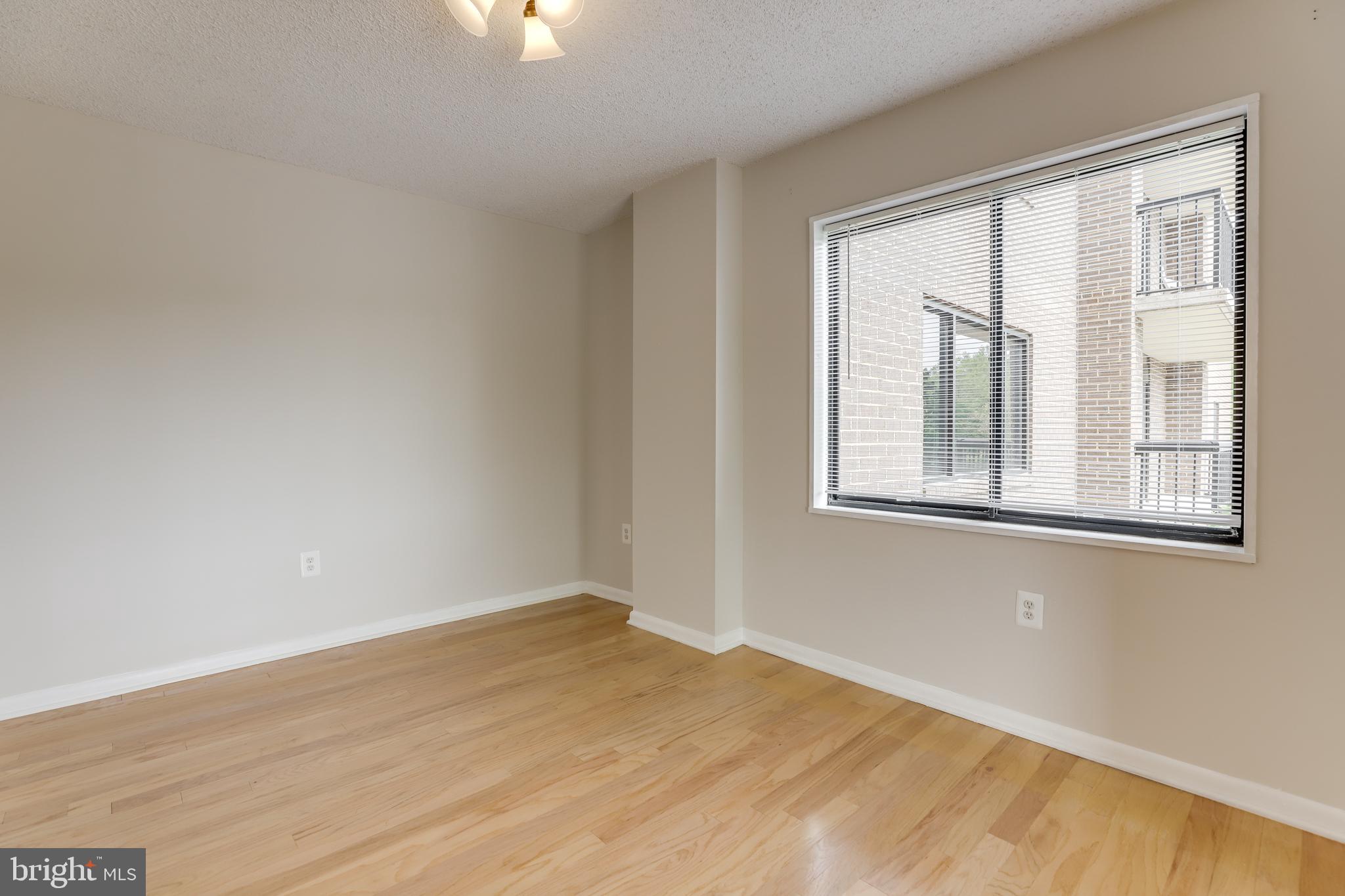 HALLMARK - Residential Lease