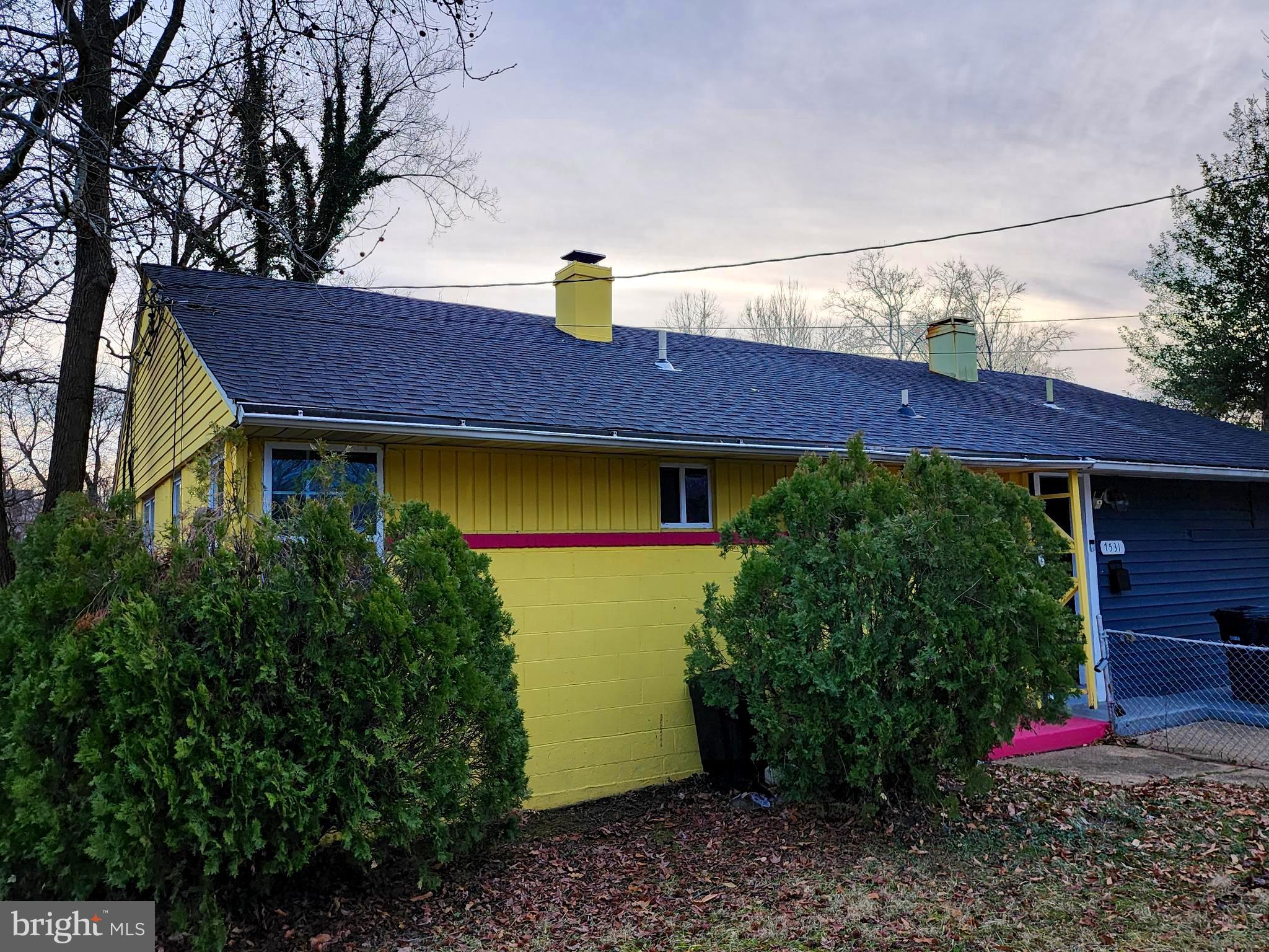7533 GREENLEAF ROAD