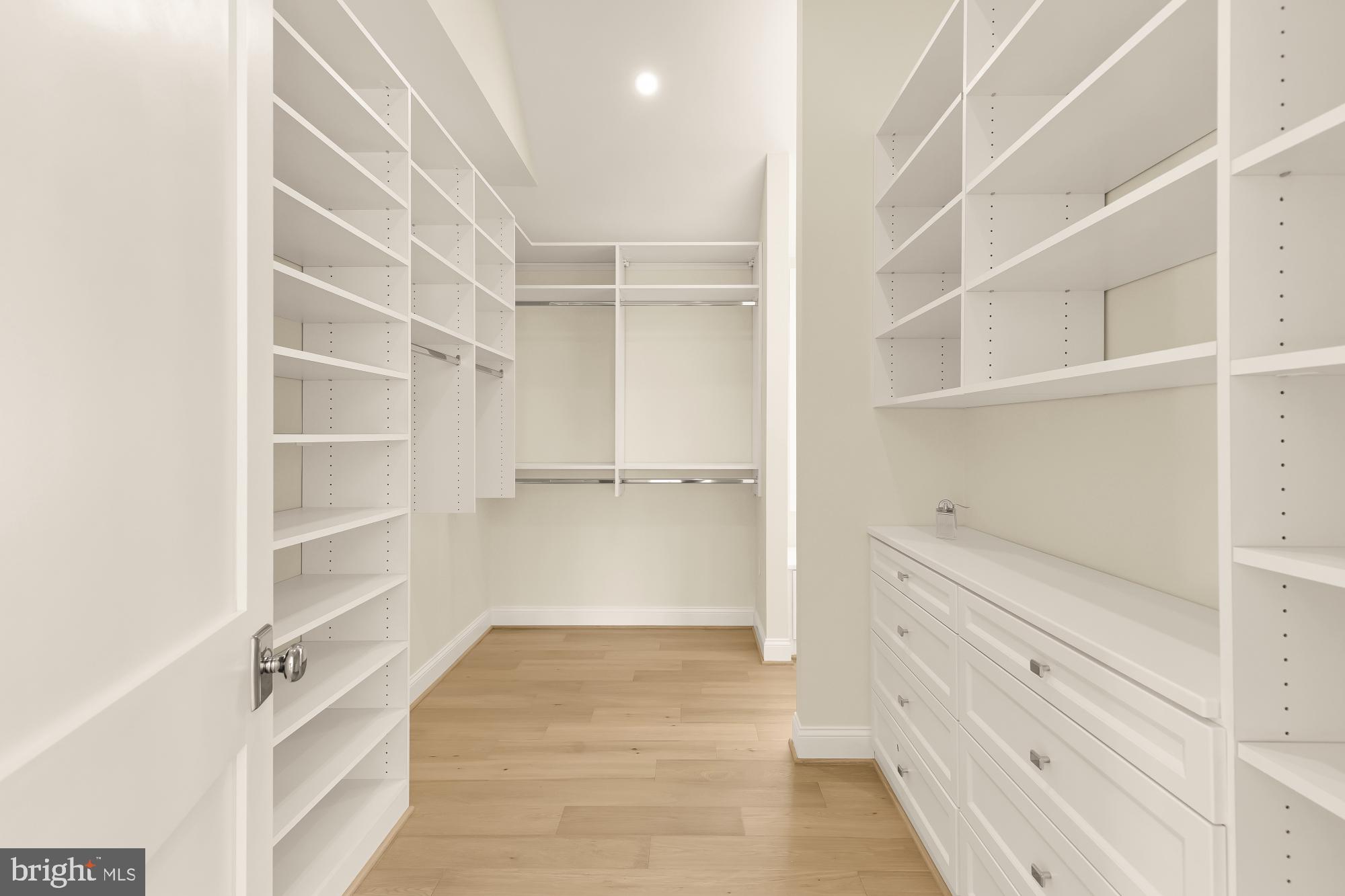 BRADMOOR - Residential