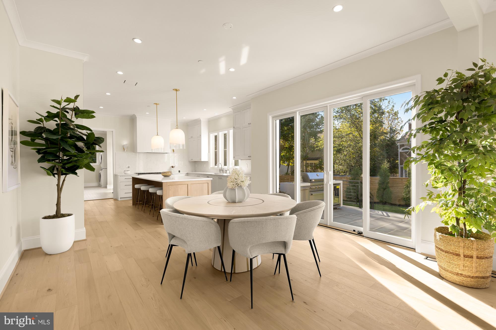 BRADMOOR - Residential