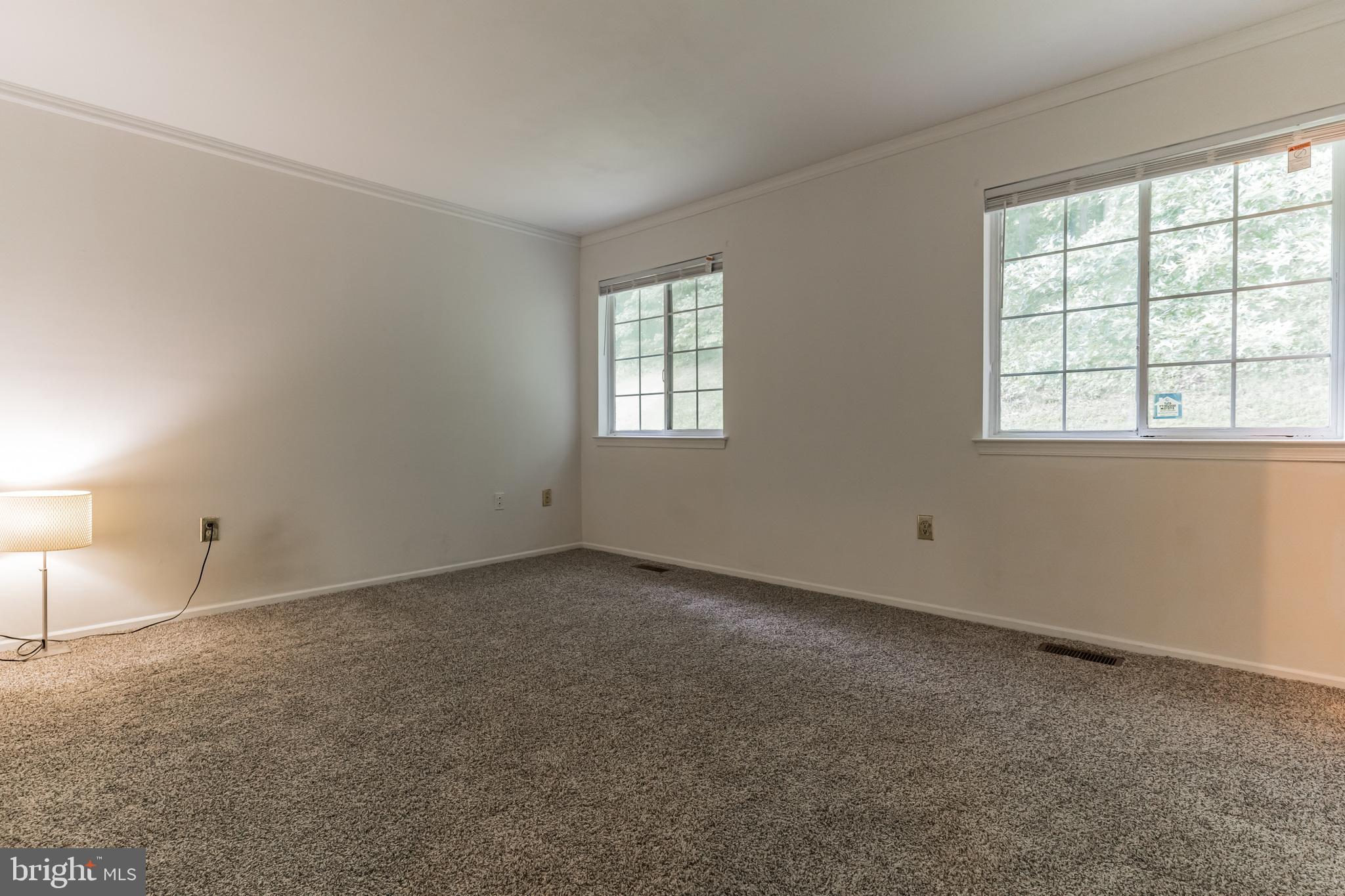 PINE TREE - Residential