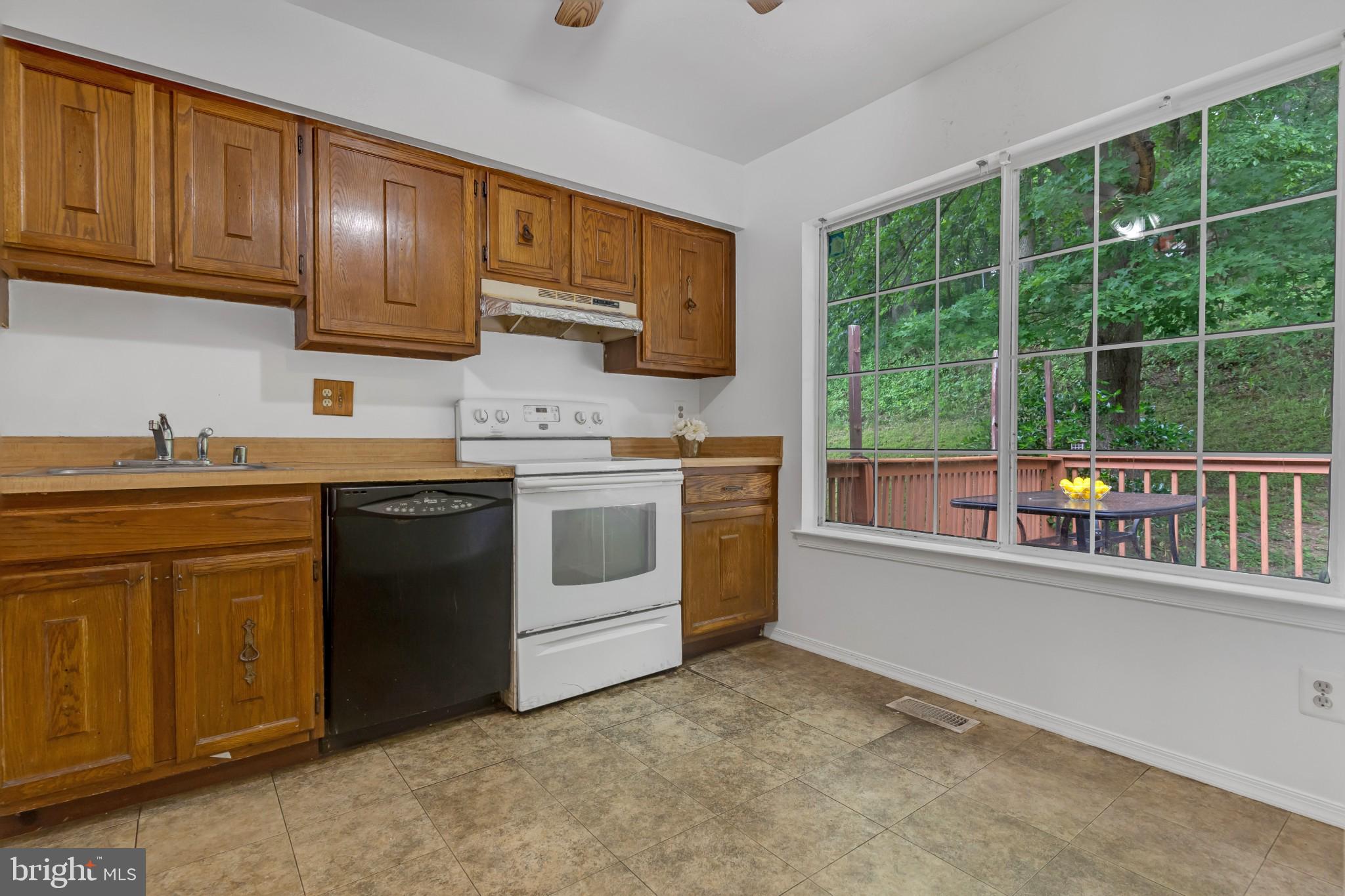 PINE TREE - Residential