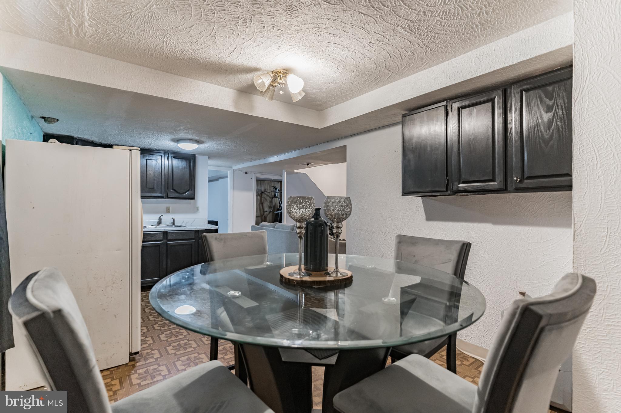 PINE TREE - Residential