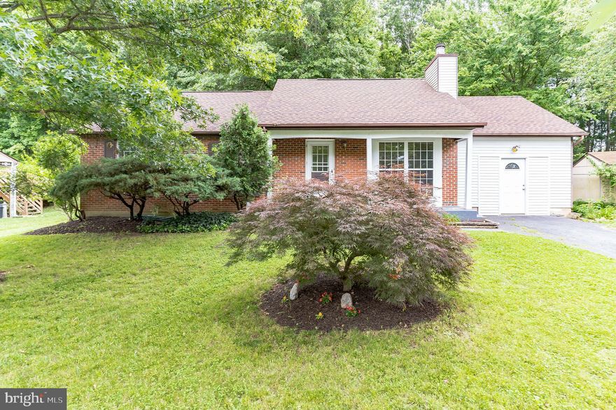 Welcome home to 4905 Salima St! House greets you with beautiful landscaping and a newer roof. This spacious home is awaiting your TLC  to shine again. Main floor features 3 bedrooms, 2 full baths, living room and dining room connecting to the deck. This home is ready with a deck to enjoy the outdoors and summer gatherings. The basement has a great layout featuring 2 dens that can be used as needed, full bath, a kitchenette and an extra room currently used as a gym. Rear walkout entrance.  Minutes away from 95 and accessible to major commuter roads. Property sold as is.