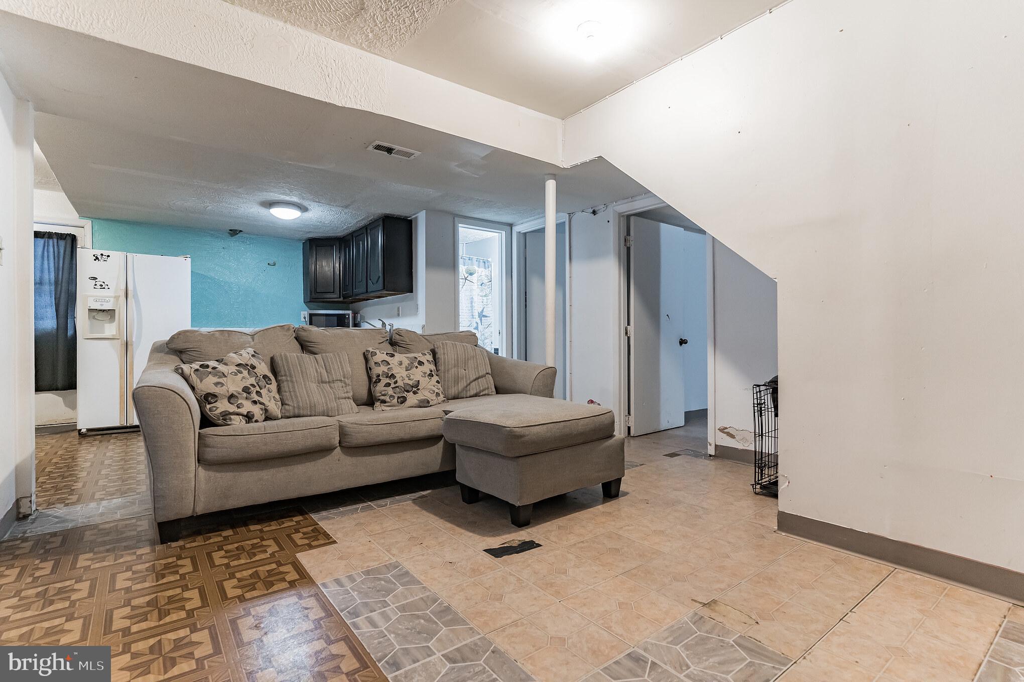 PINE TREE - Residential