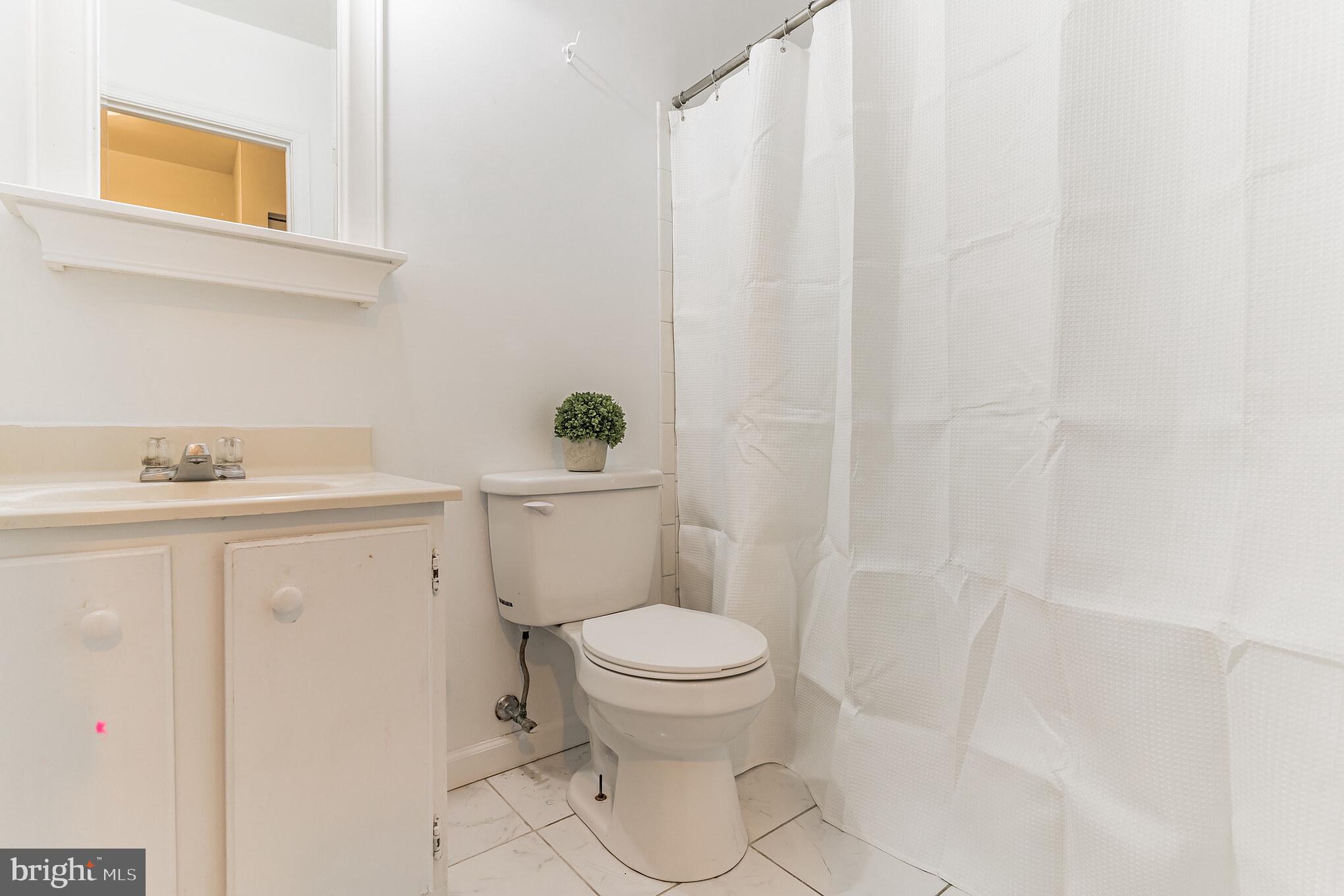 PINE TREE - Residential